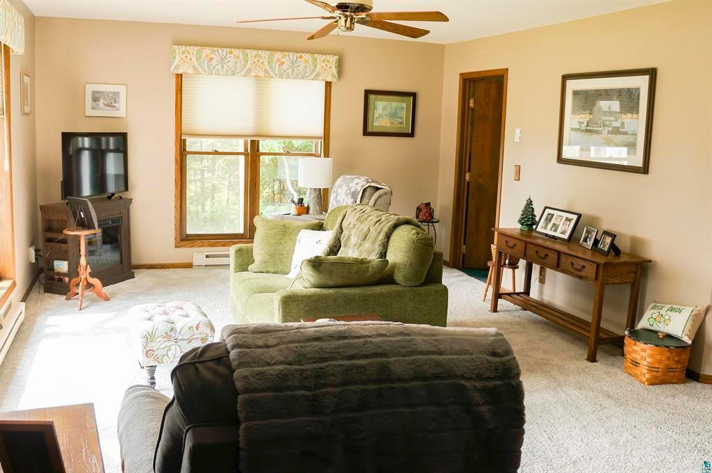 5845 N Shore Drive Property Photo 18