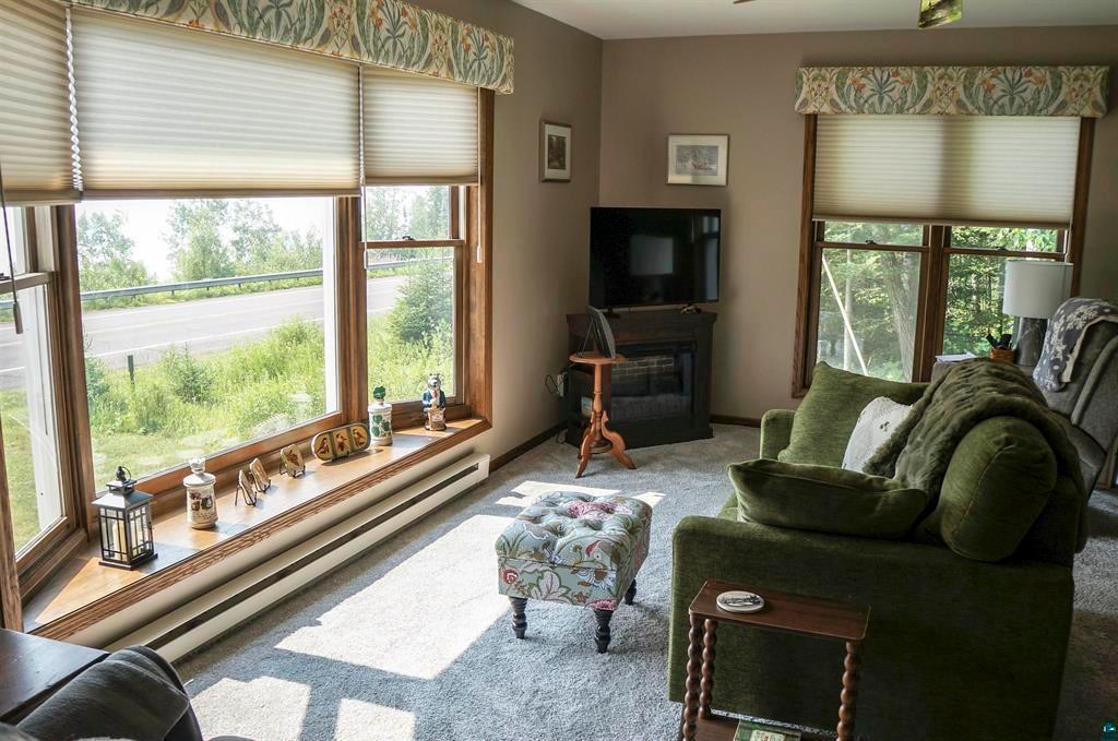 5845 N Shore Drive Property Photo 20