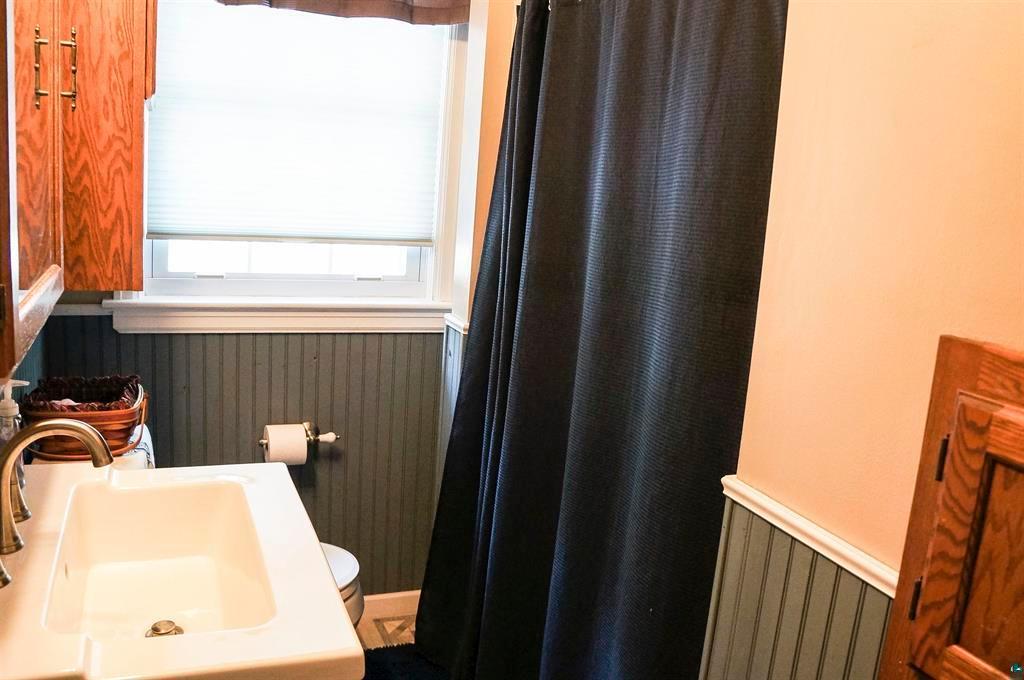 5845 N Shore Drive Property Photo 34