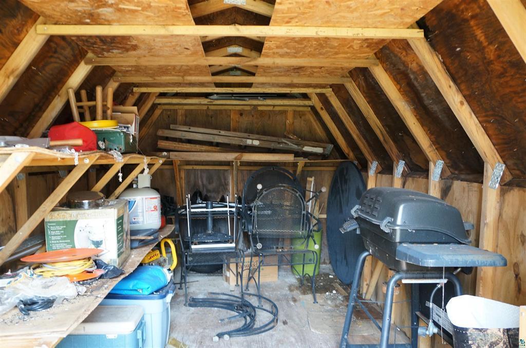 5845 N Shore Drive Property Photo 43
