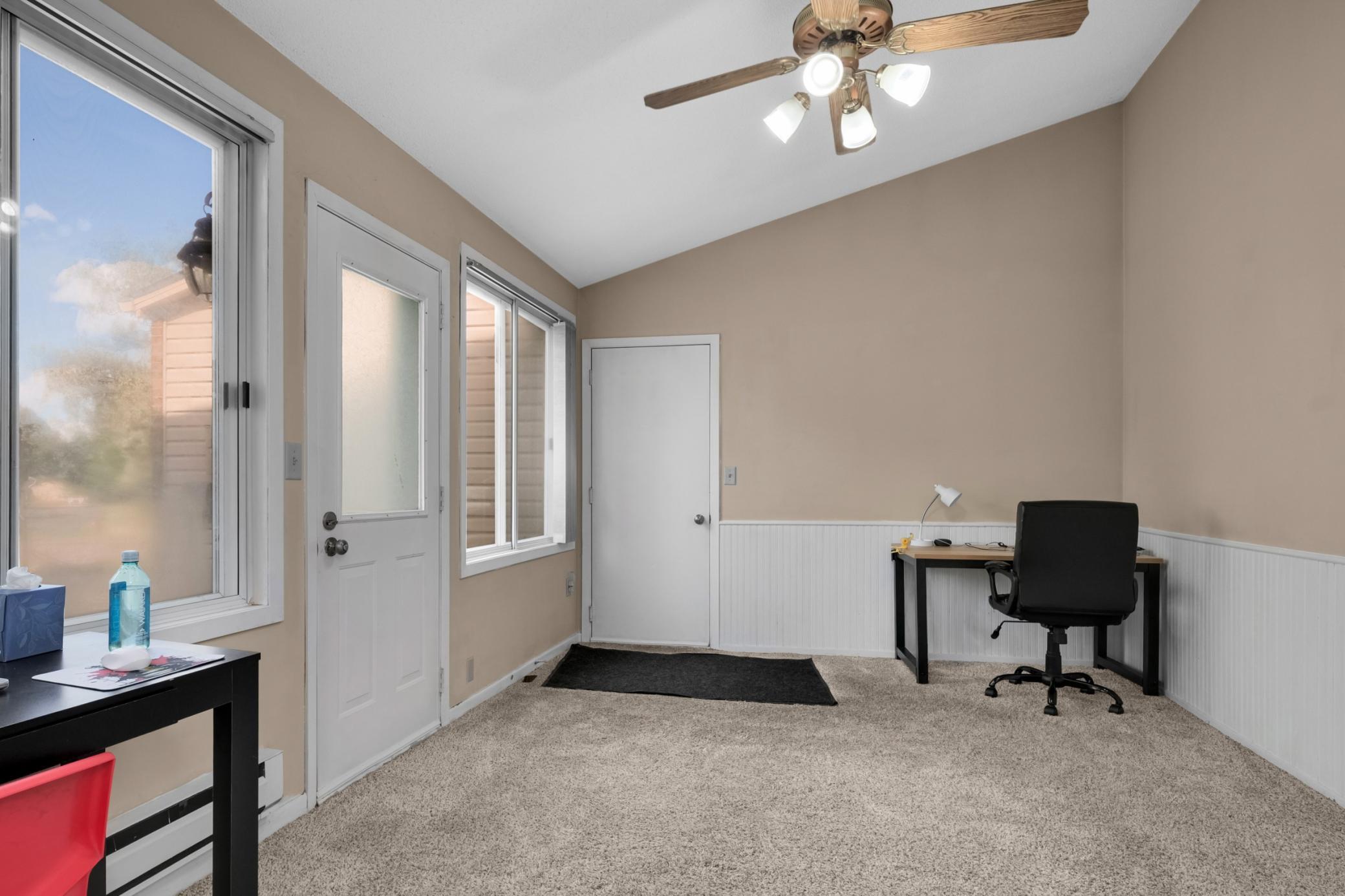 15822 Griffon Path Property Photo 5