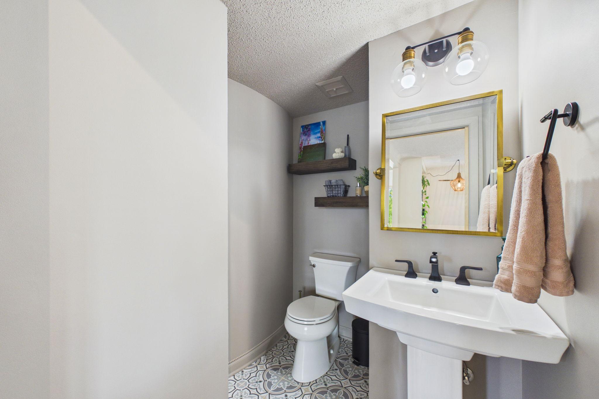1234 Como Boulevard E Property Photo 14