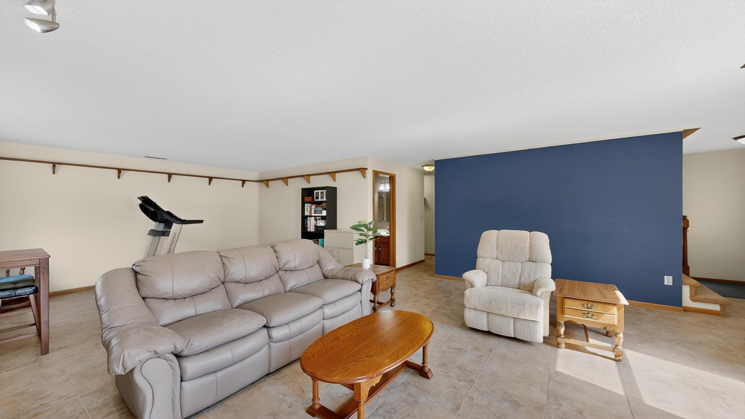 21 23rd Street Sw Property Photo 7
