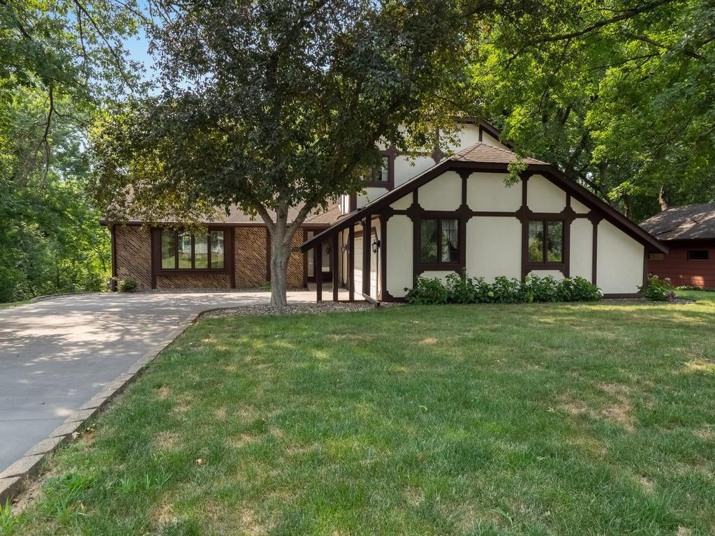 4563 Ches Mar Drive Property Photo 1
