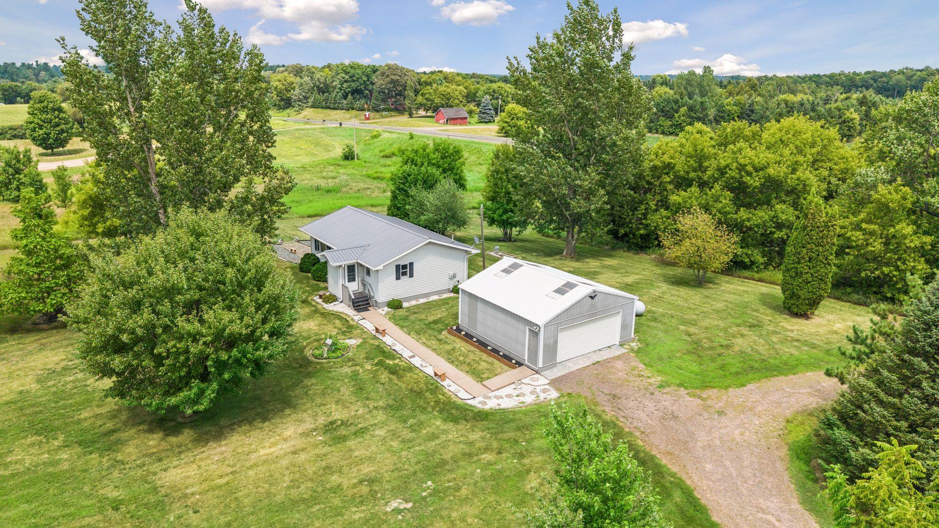 13422 County Line Road Property Photo 1
