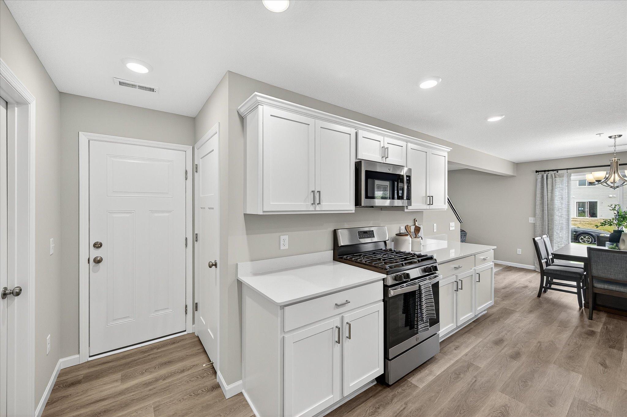 8816 Riverstone Avenue Ne Property Photo 12