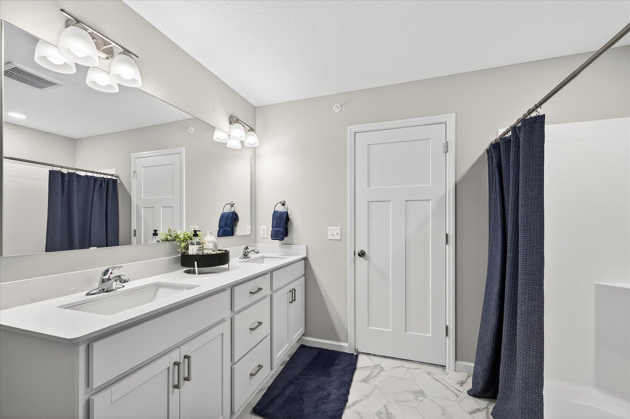 8816 Riverstone Avenue Ne Property Photo 23