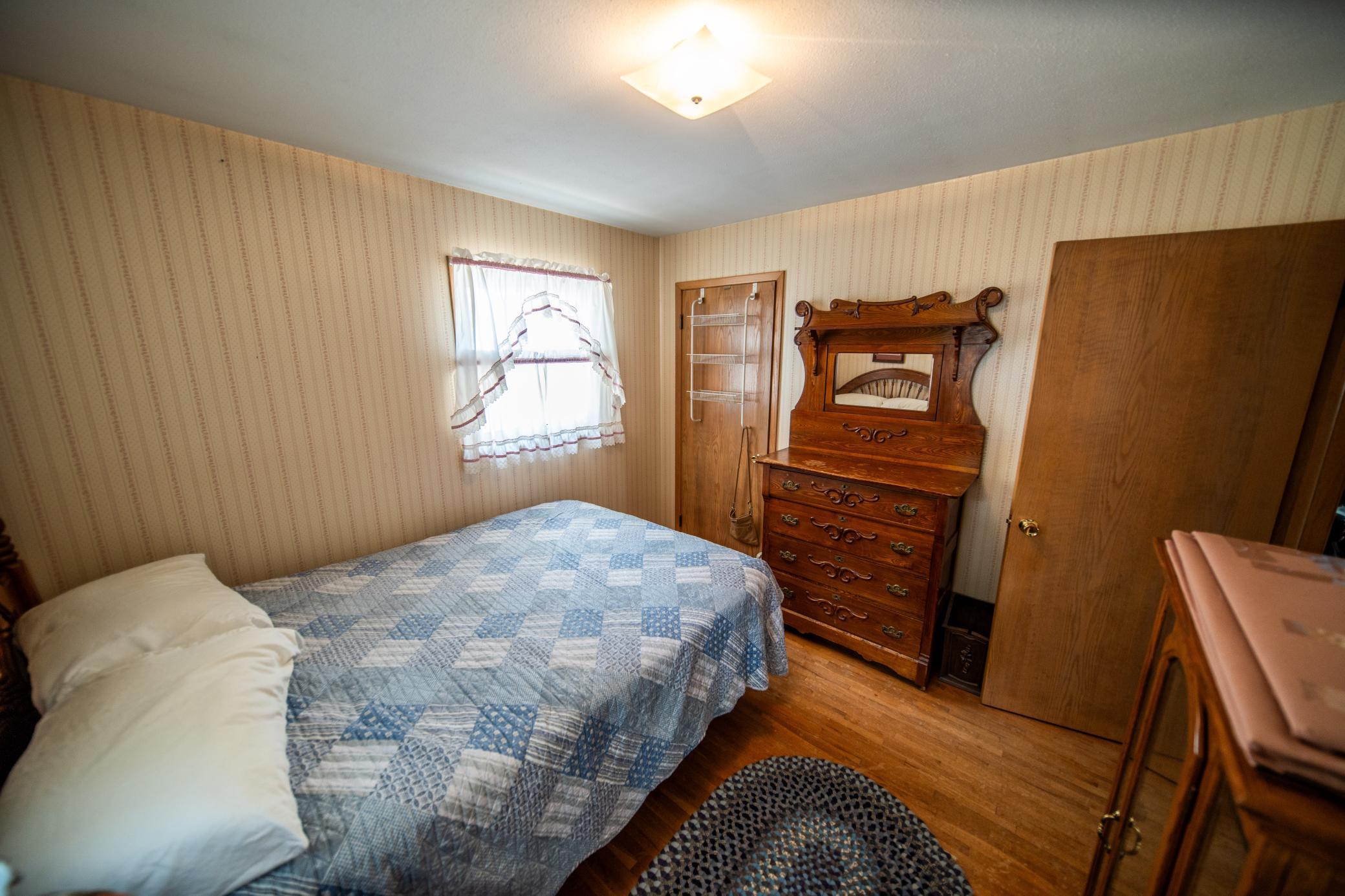 1853 16 1/2 St Nw Property Photo 23