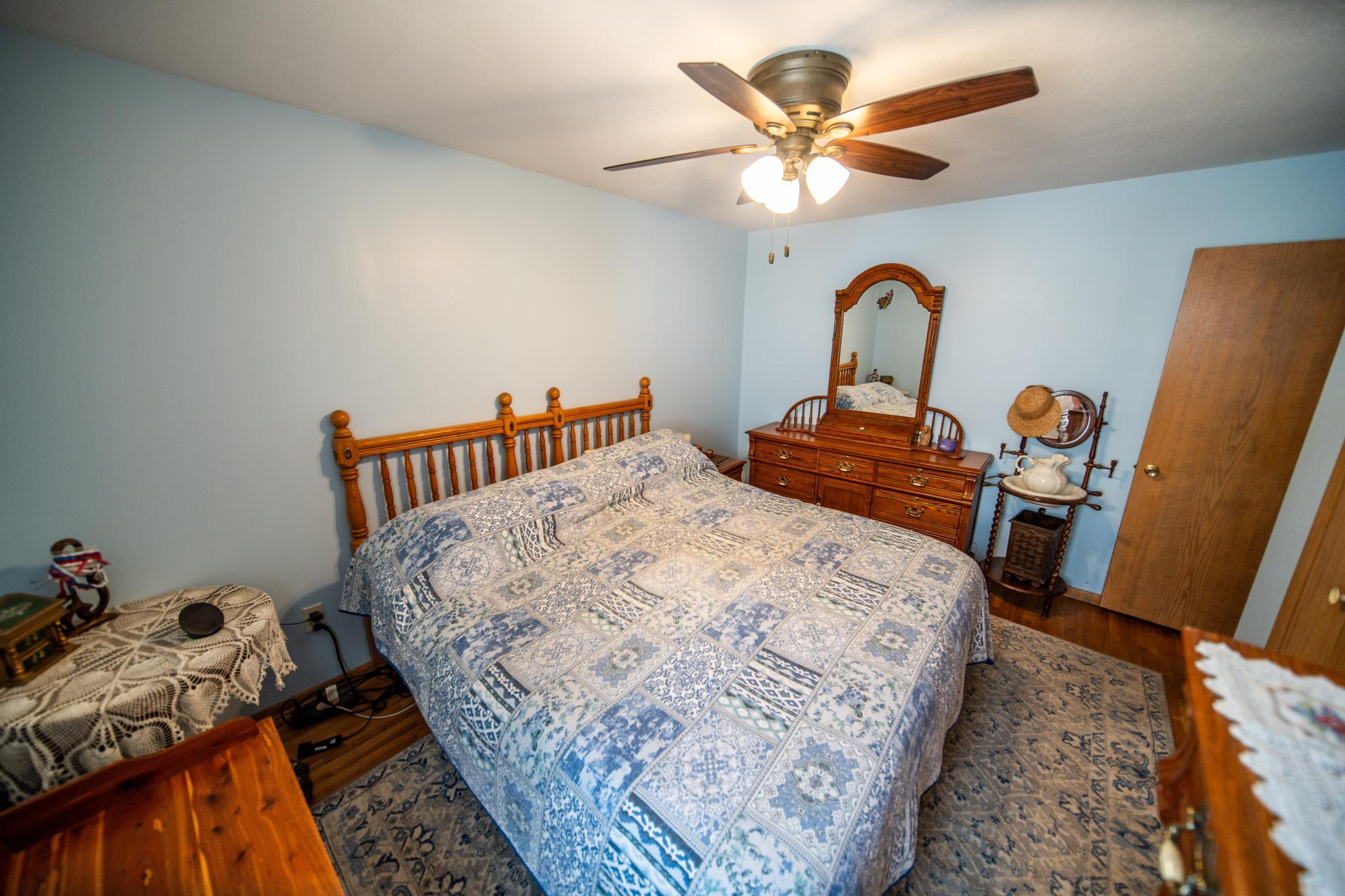 1853 16 1/2 St Nw Property Photo 27
