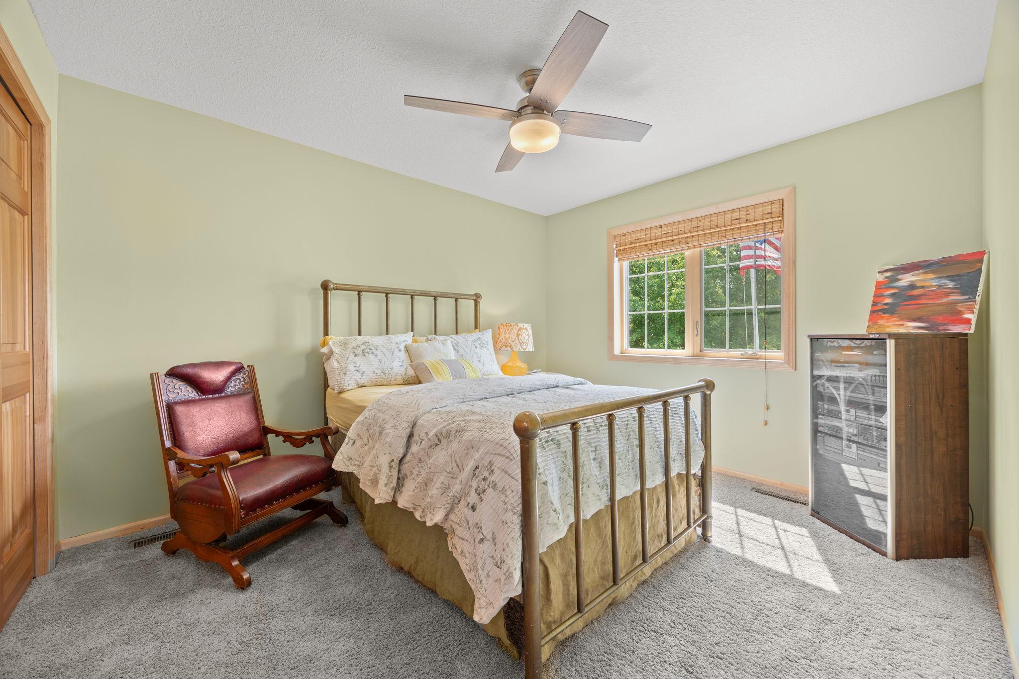 1869 White Oak Drive Property Photo 28