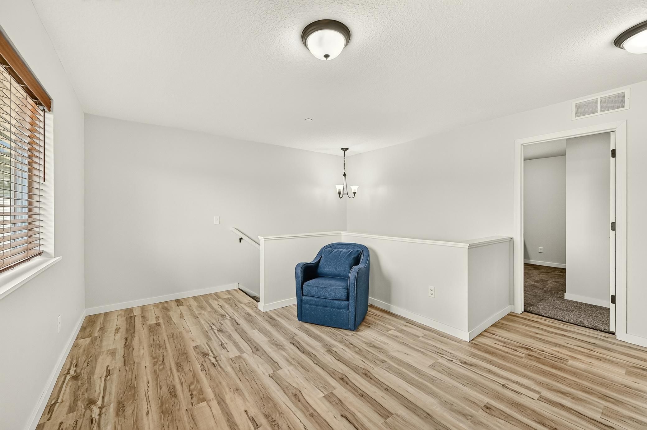 5198 Foxfield Drive Nw Property Photo 14