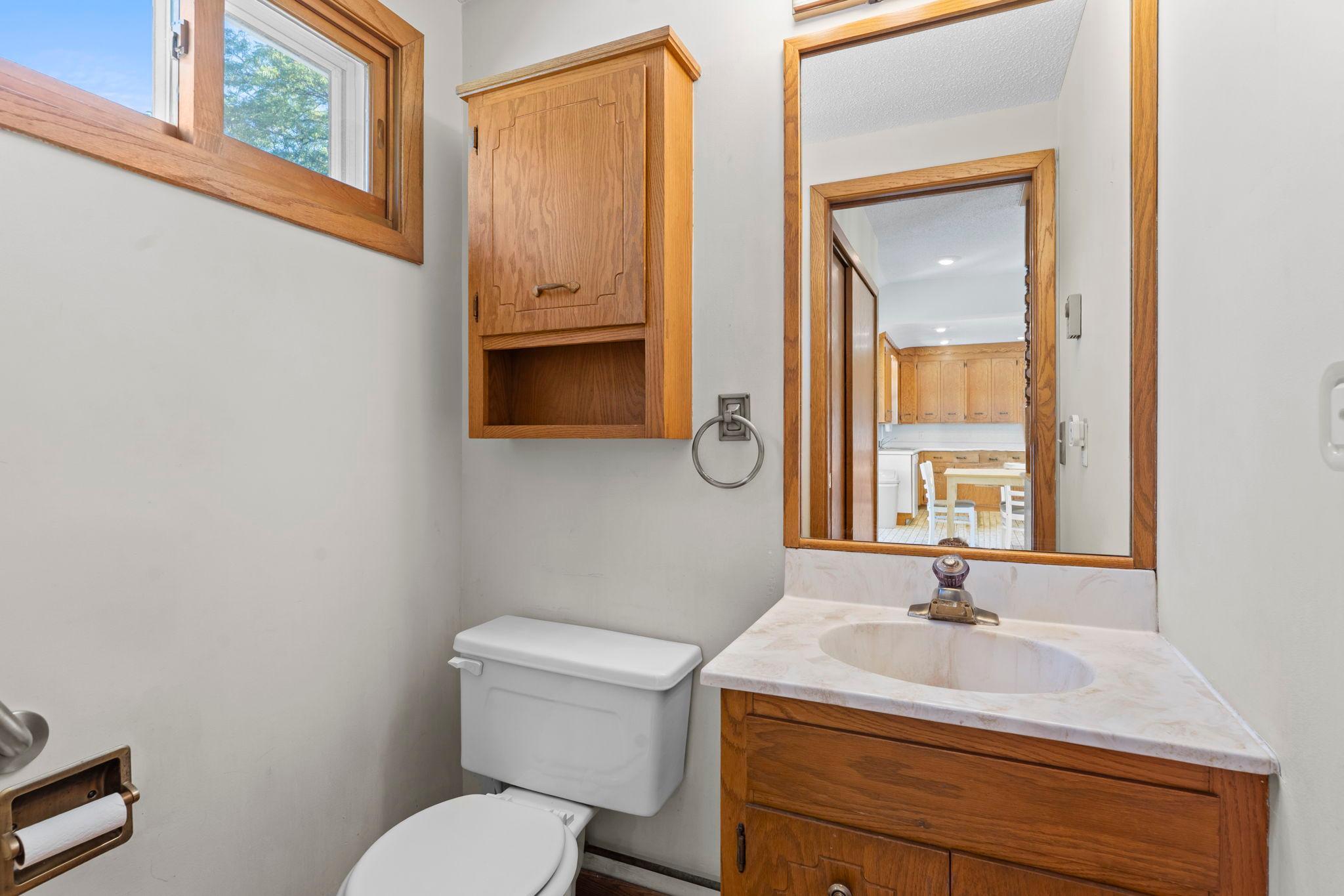 1041 Keefe Street Property Photo 7