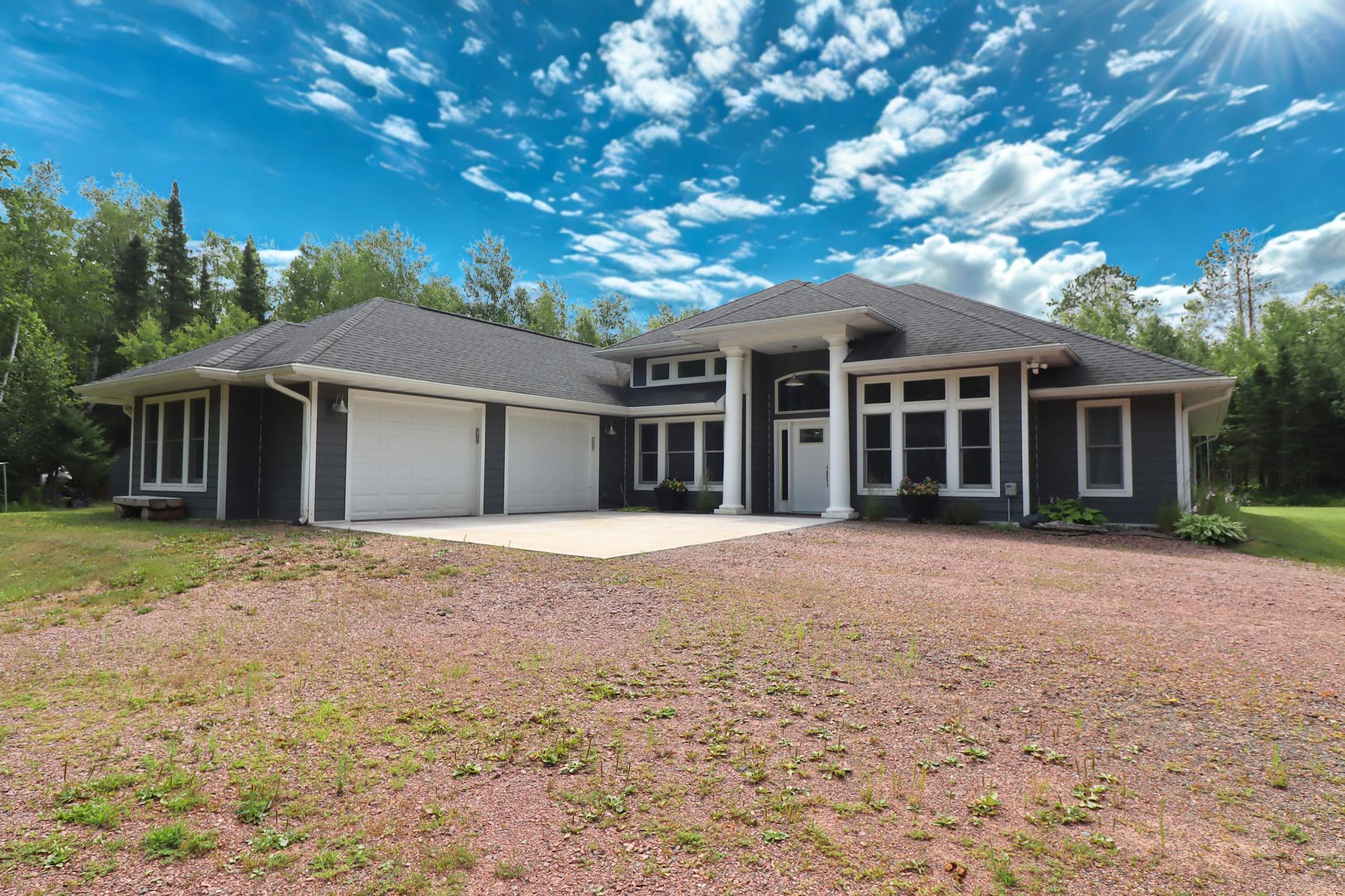 28395 County Highway G Property Photo 1