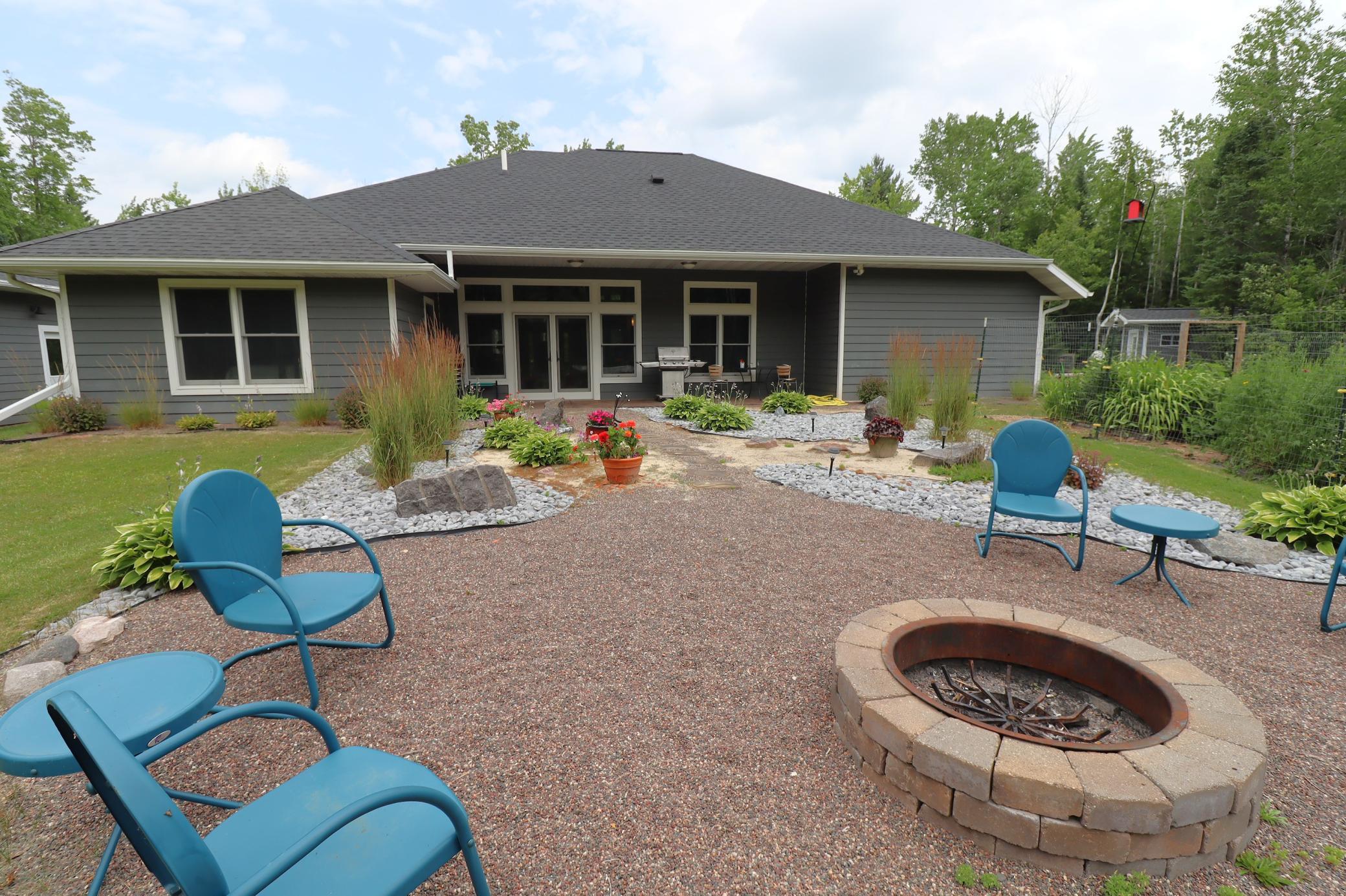 28395 County Highway G Property Photo 5