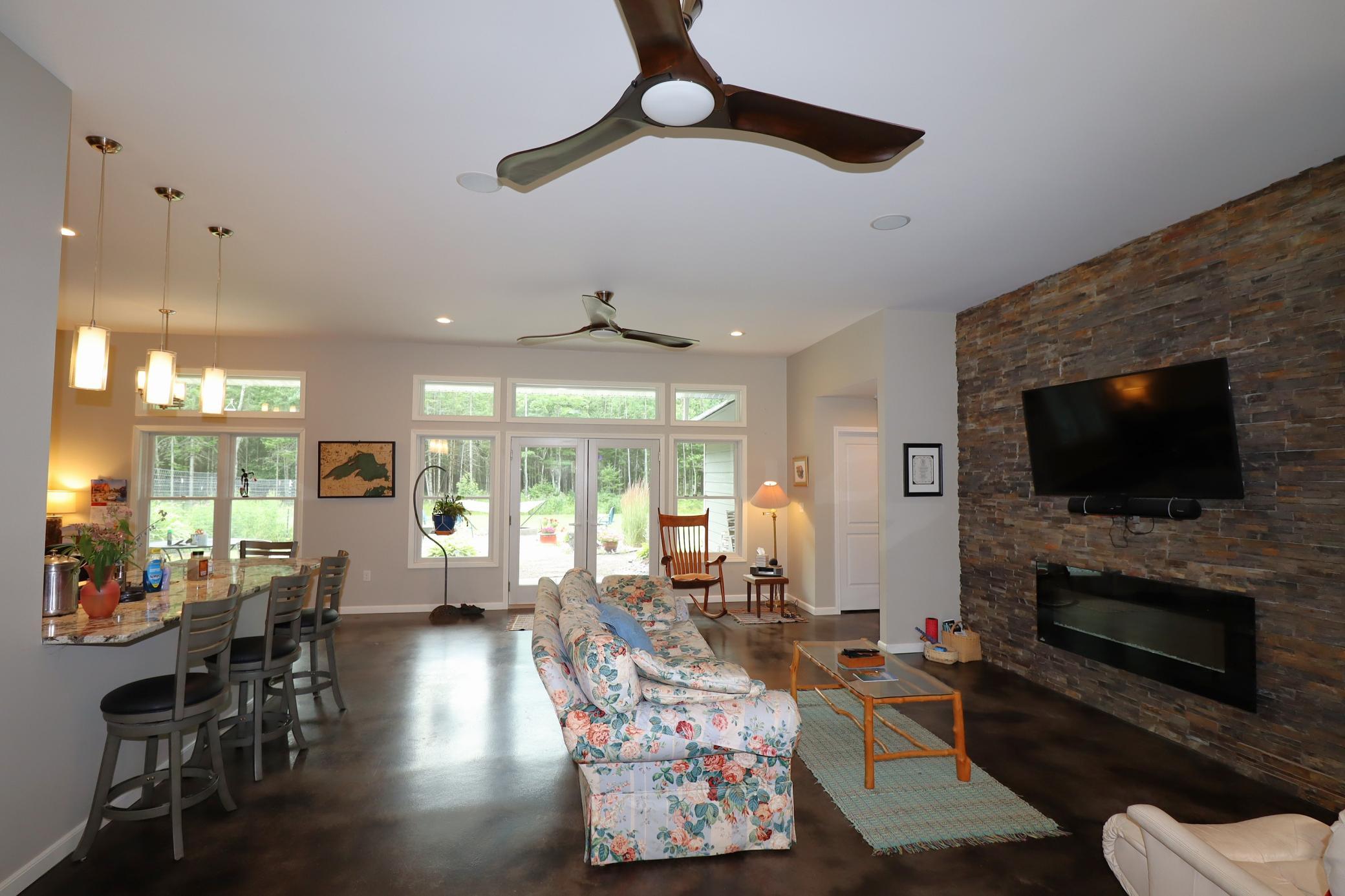 28395 County Highway G Property Photo 14