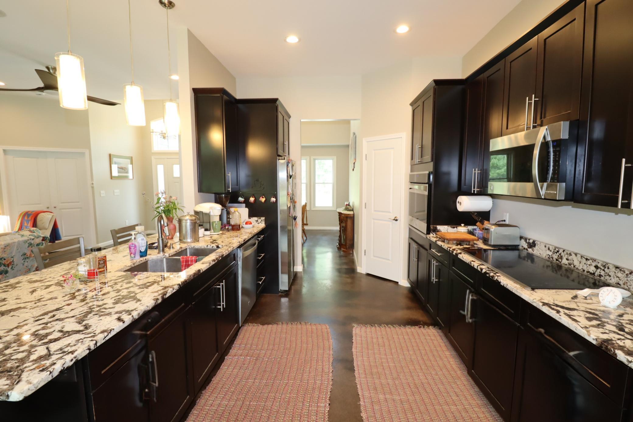 28395 County Highway G Property Photo 16