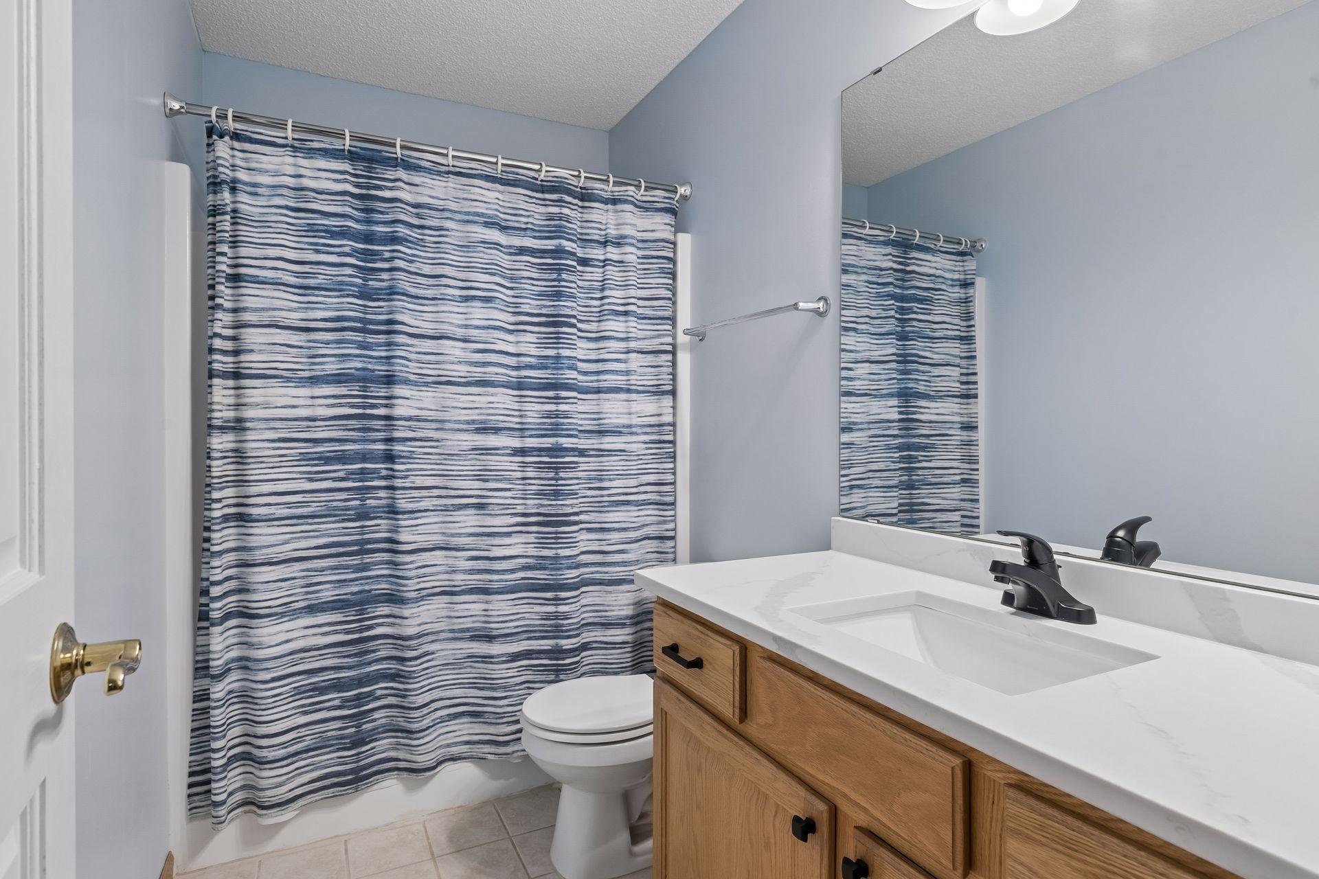 13641 Brant Street Ne Property Photo 32