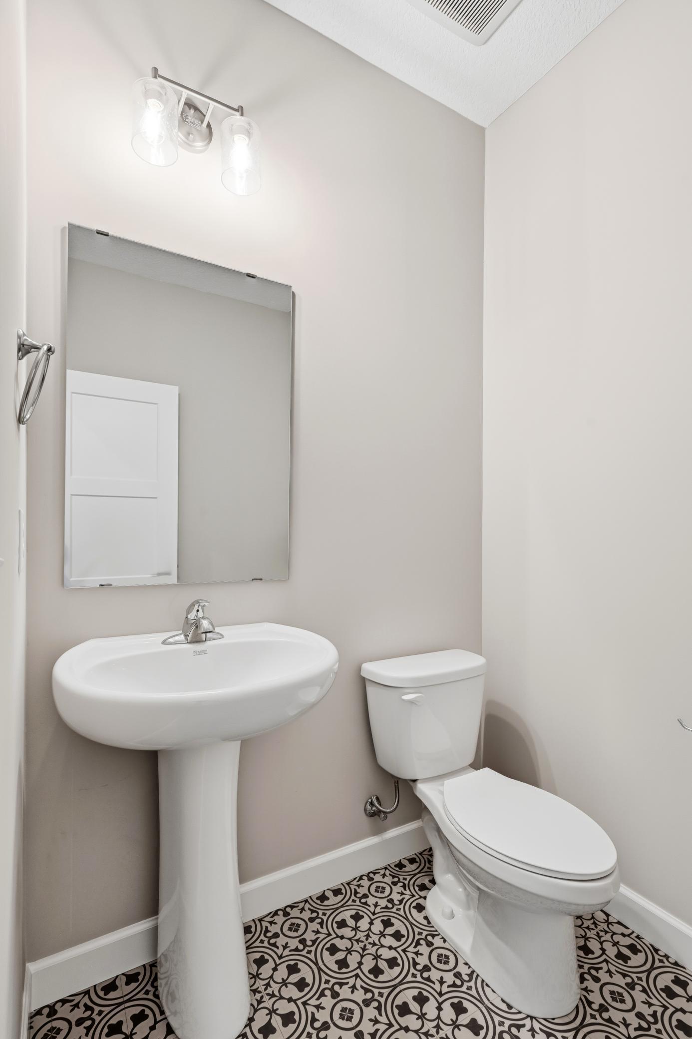 752 Rosebud Lane Property Photo 23
