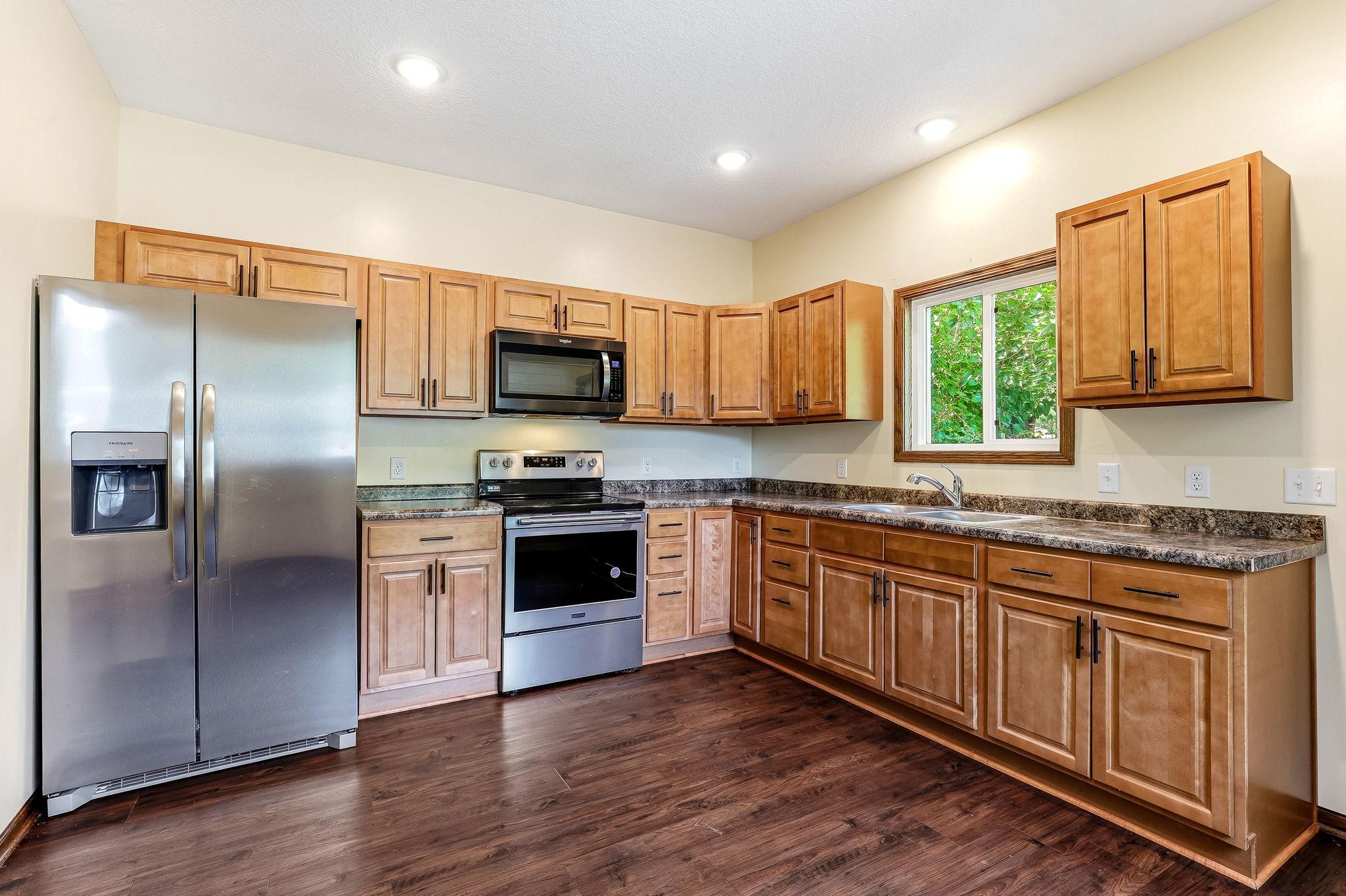 513 Winslow Avenue Property Photo 12