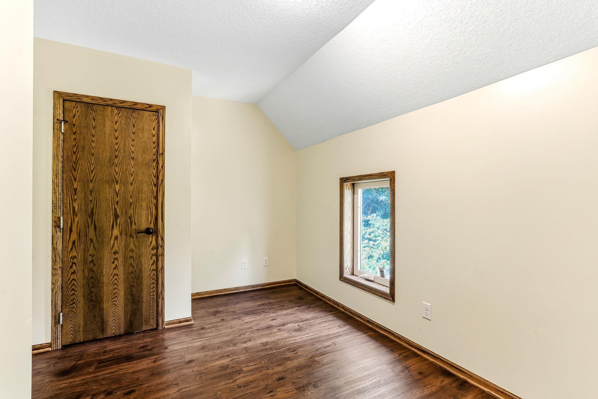 513 Winslow Avenue Property Photo 17