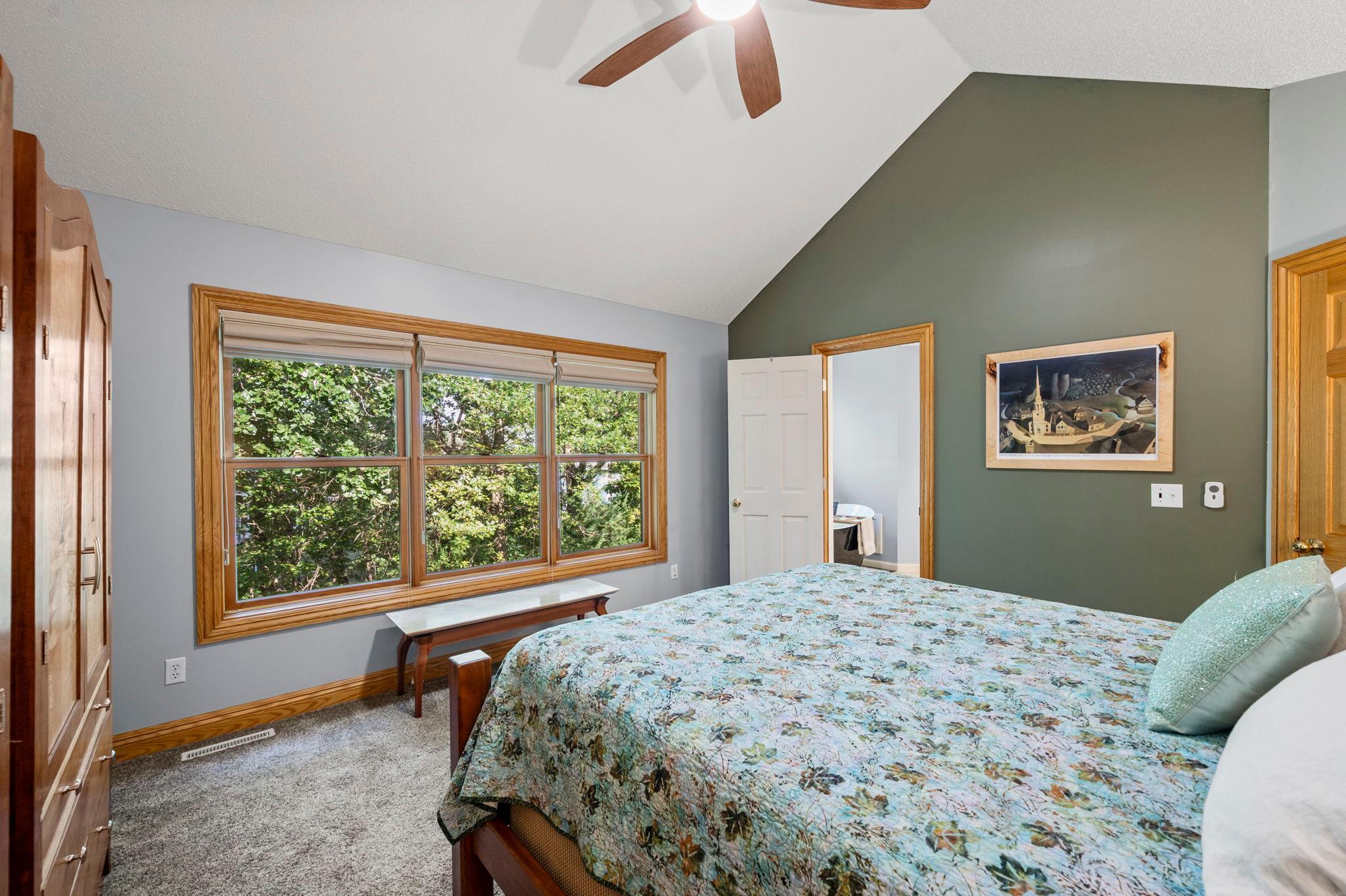 380 Sioux Lookout Property Photo 41
