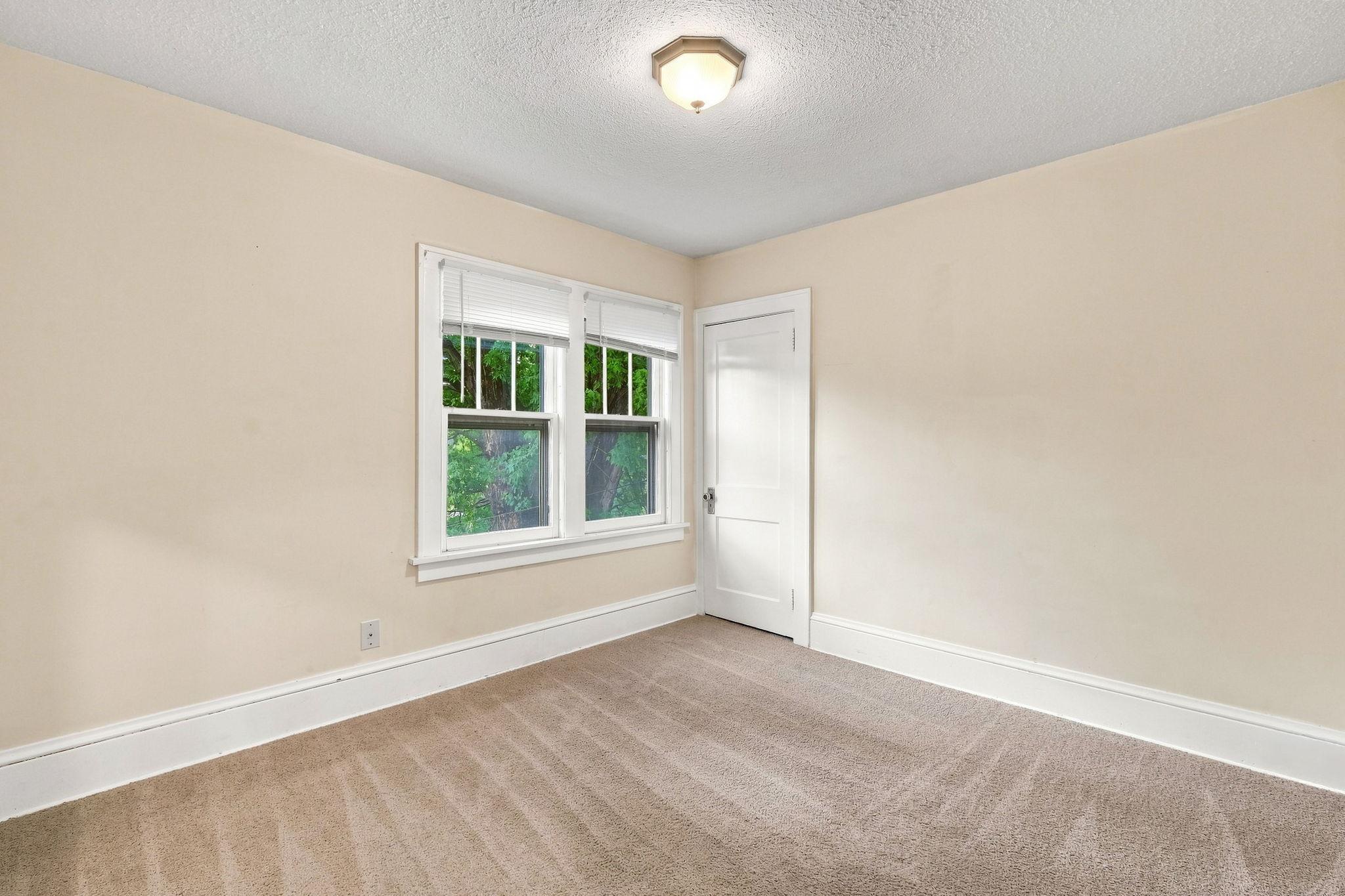 1019 Sherburne Avenue Property Photo 12