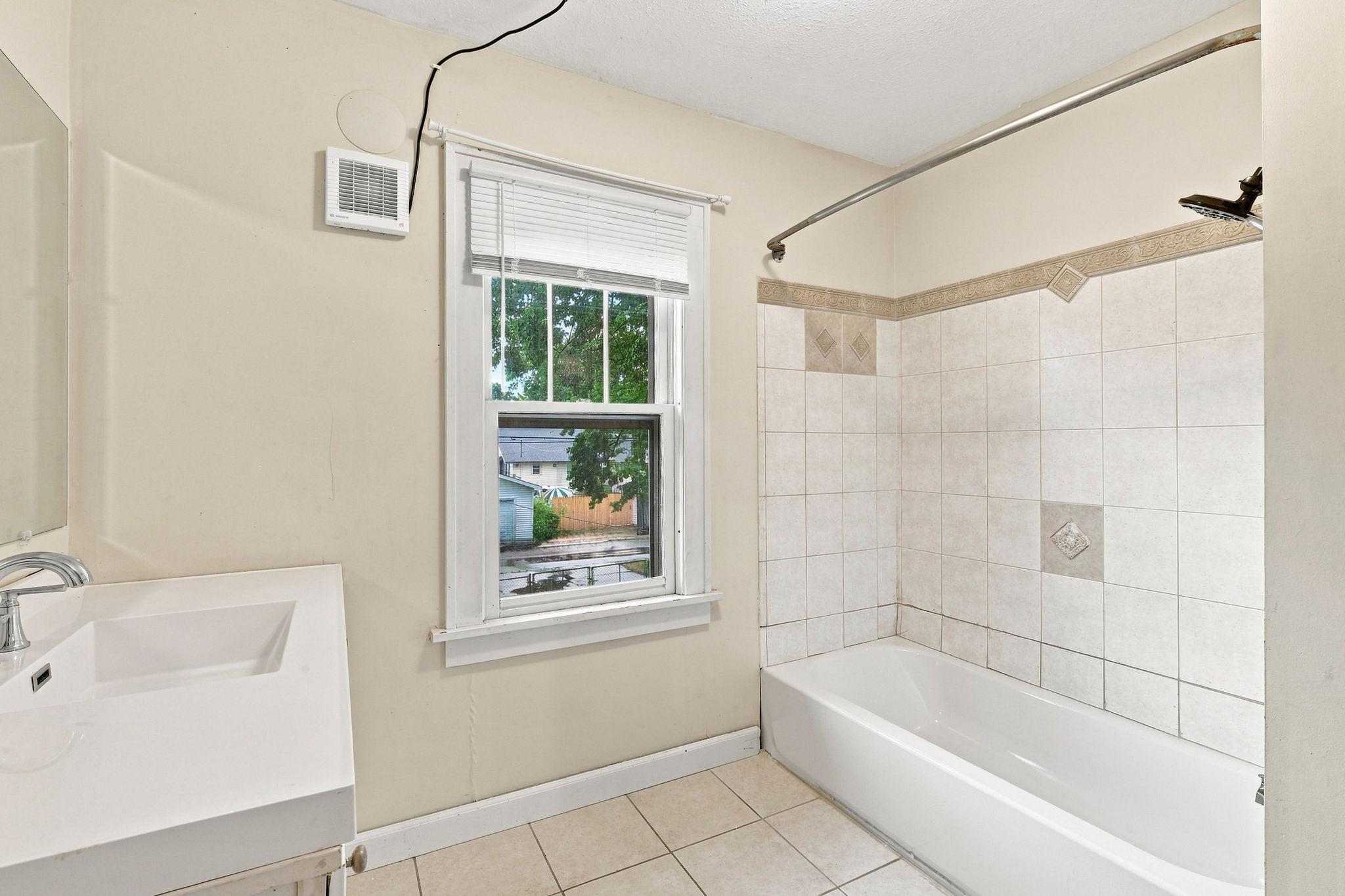 1019 Sherburne Avenue Property Photo 16