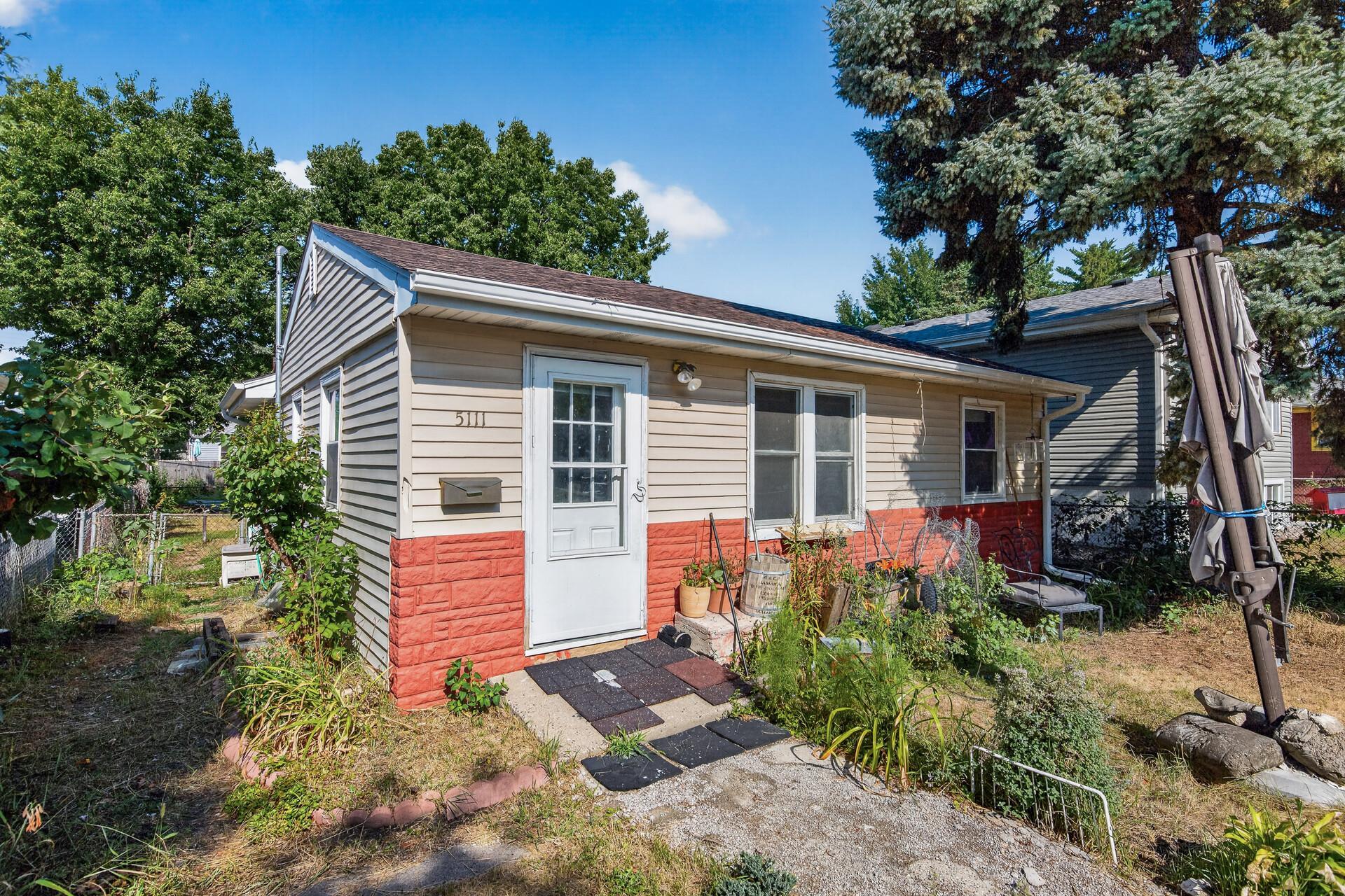 5111 James Avenue N Property Photo 1
