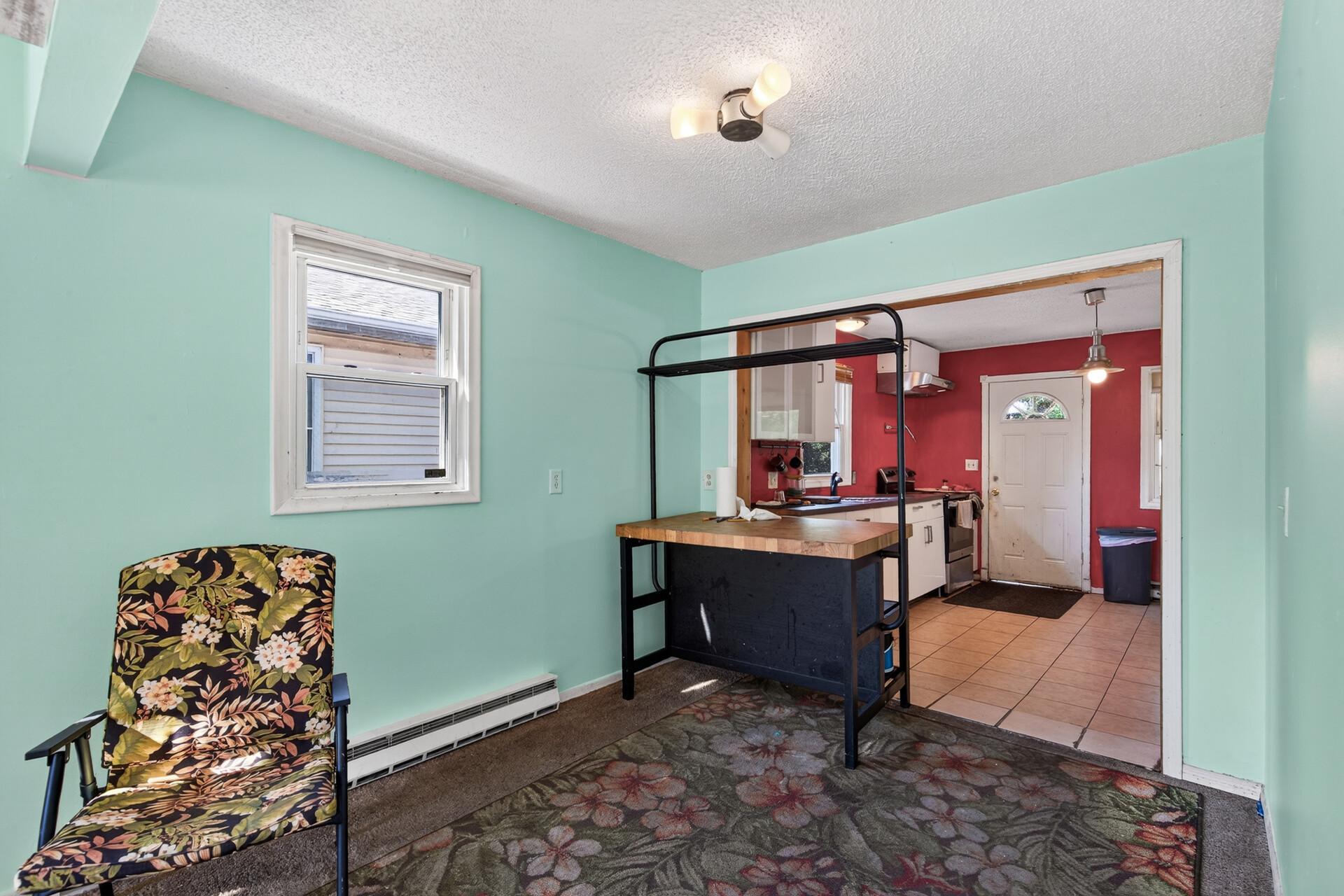 5111 James Avenue N Property Photo 6
