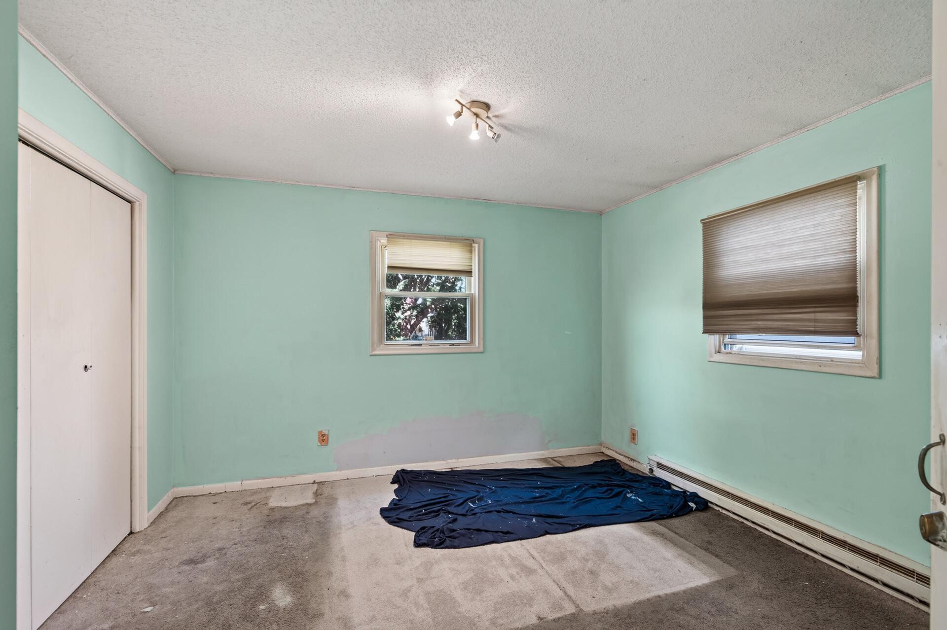 5111 James Avenue N Property Photo 12