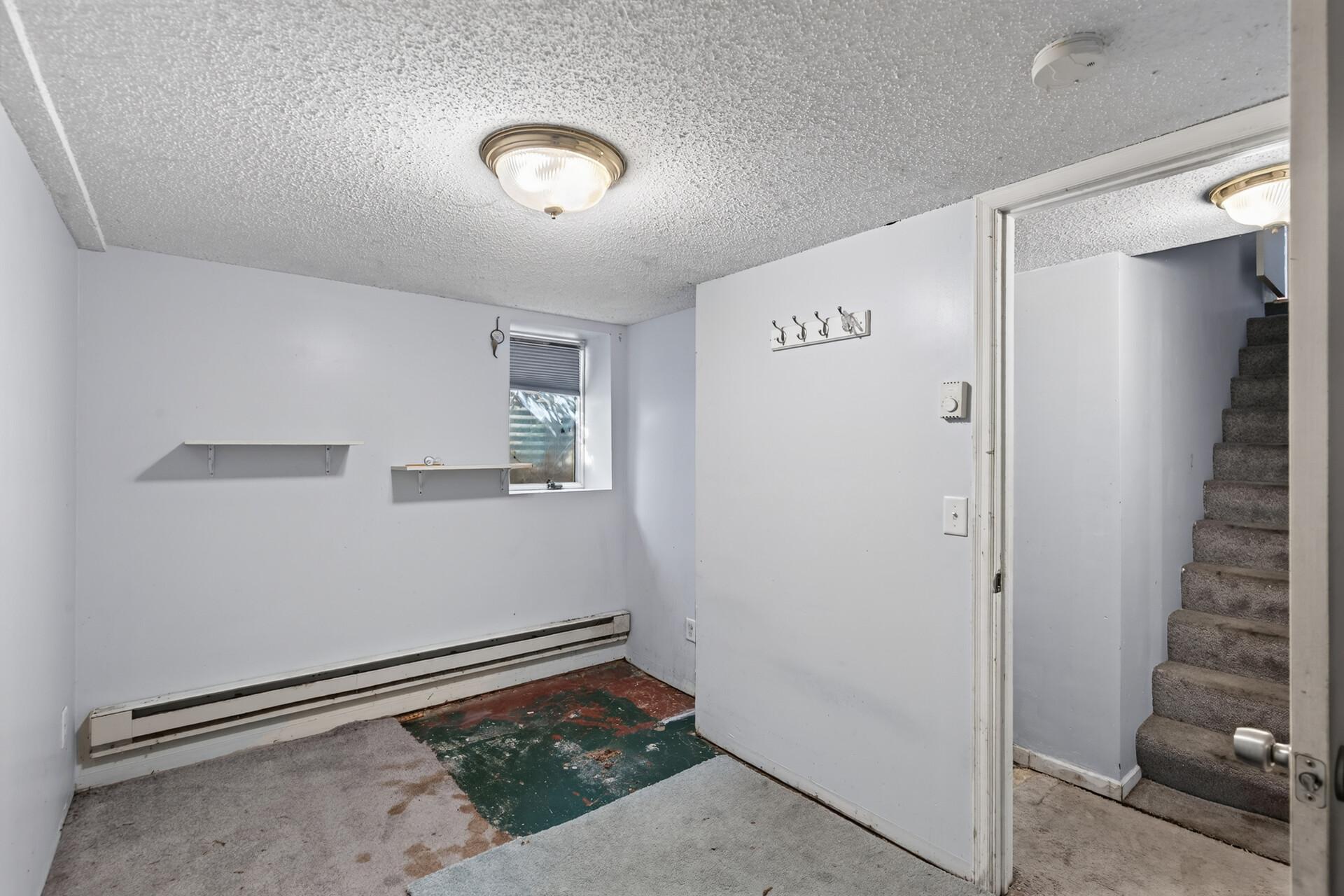5111 James Avenue N Property Photo 14