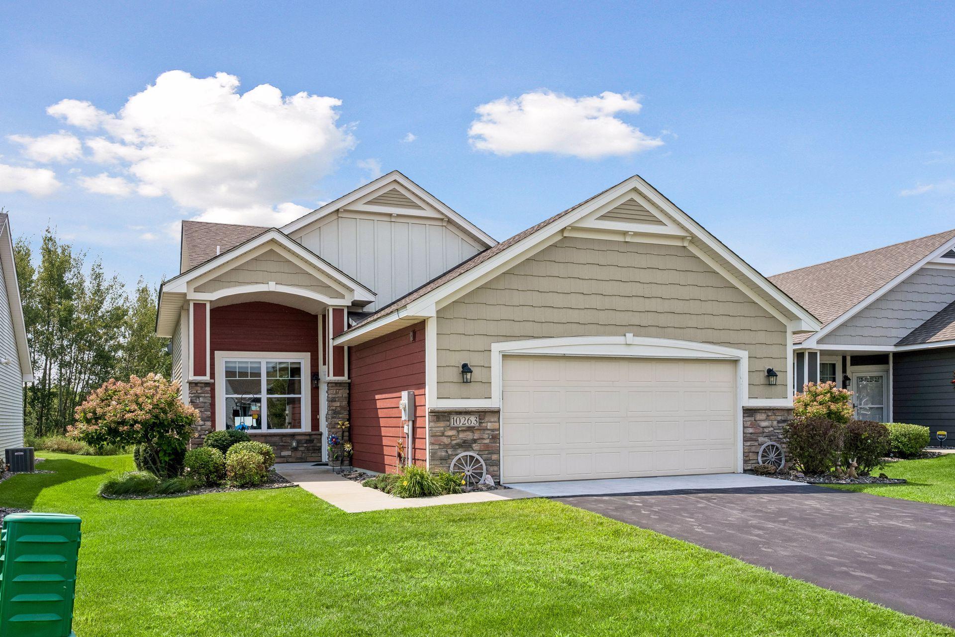 10263 Kittredge Parkway NE