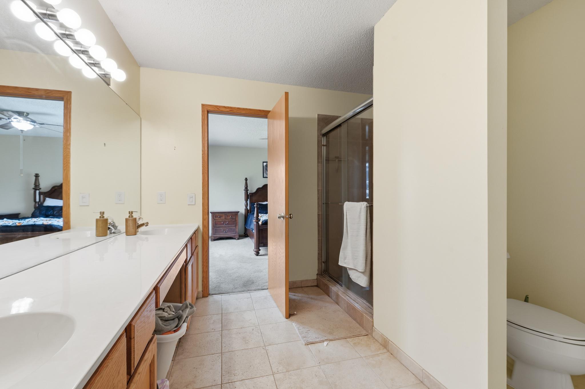 17428 Horseshoe Way Property Photo 11