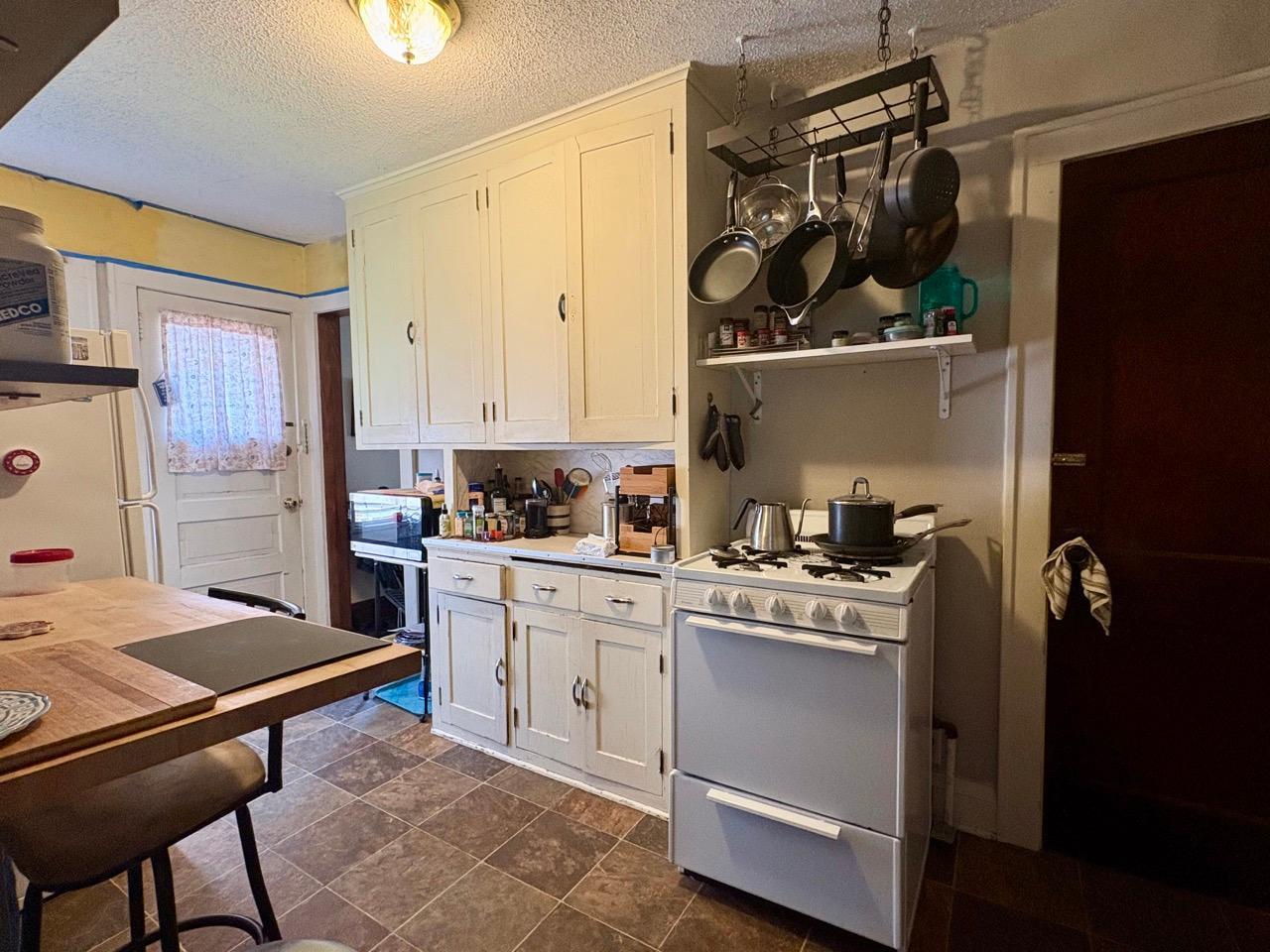 1693 Randolph Avenue Property Photo 18