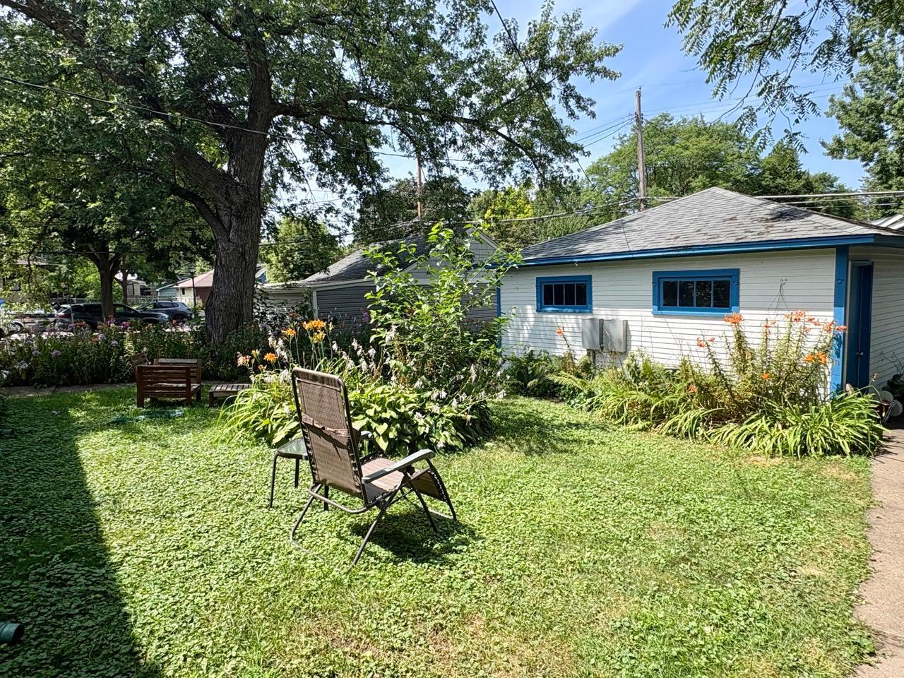 1693 Randolph Avenue Property Photo 21