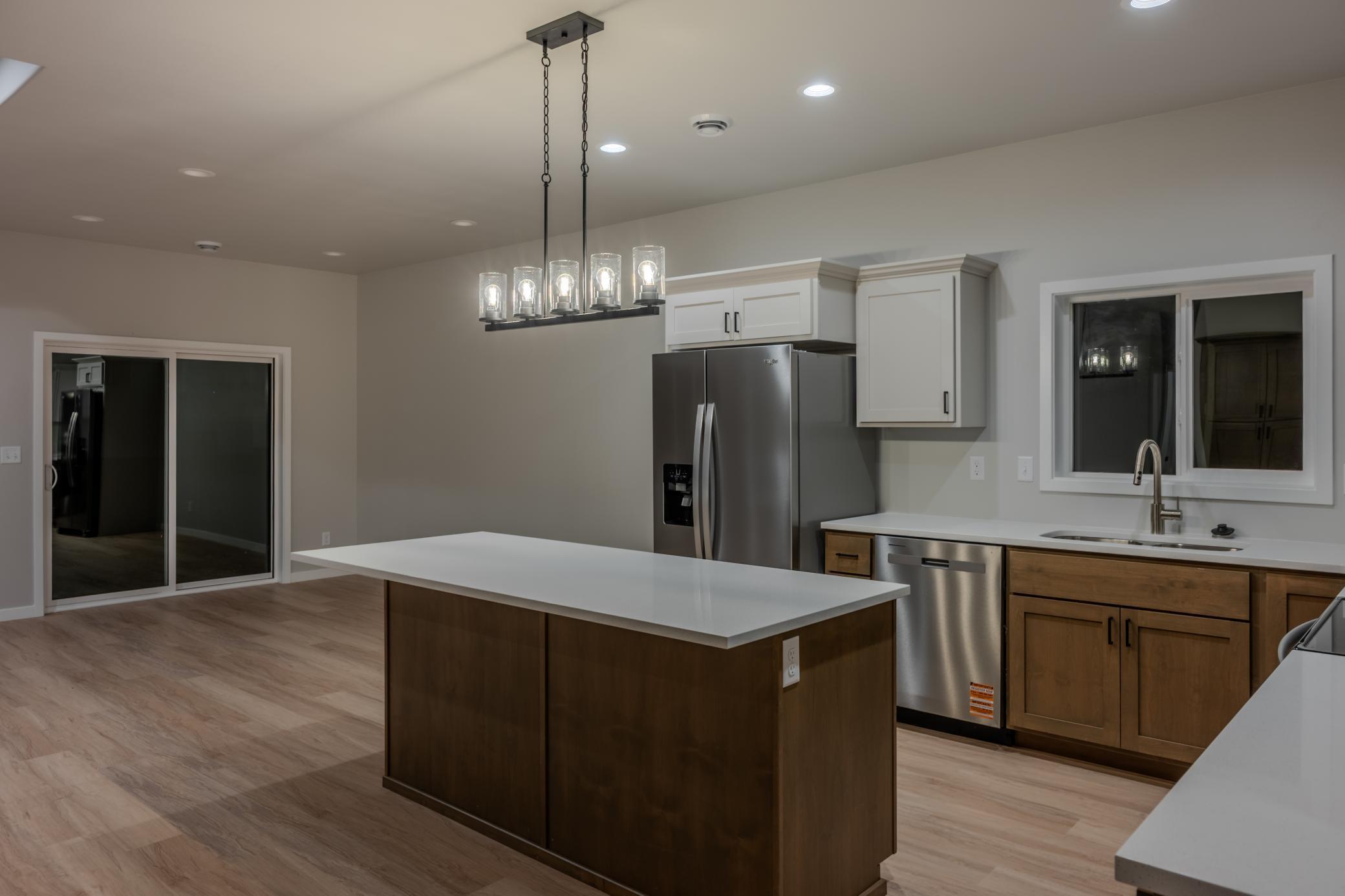 6813 Deer Creek Loop Property Photo 9