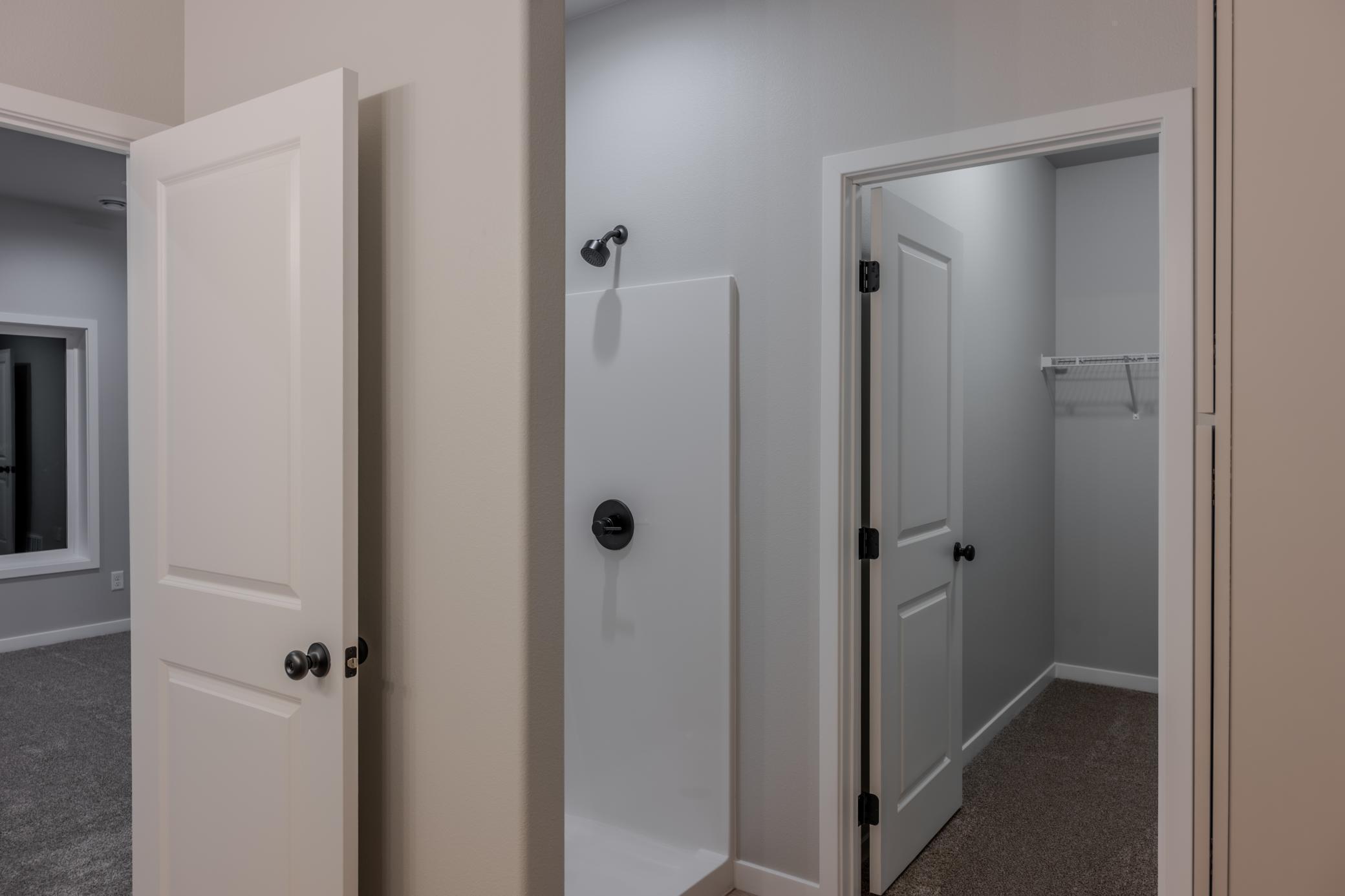 6813 Deer Creek Loop Property Photo 16