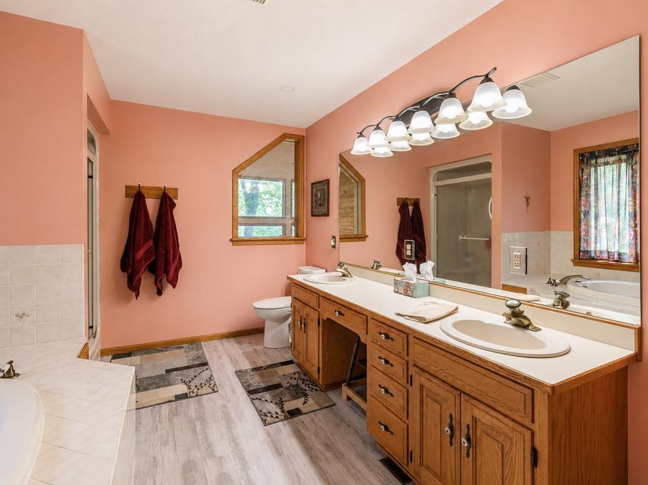41748 E Shore Drive Property Photo 34