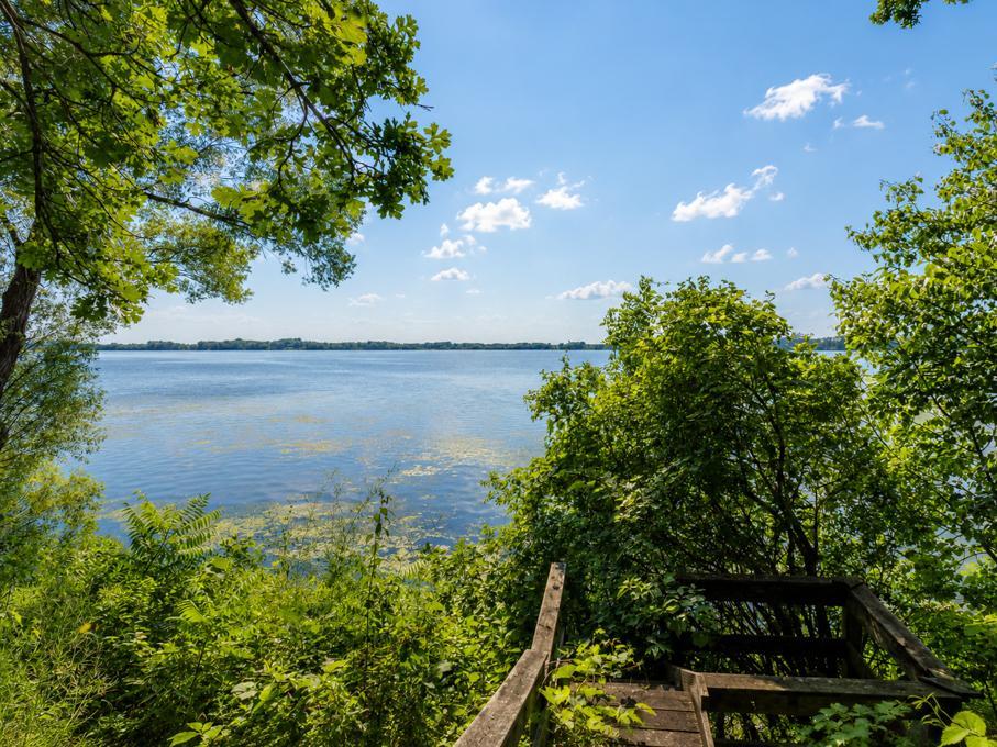 41748 E Shore Drive Property Photo 47