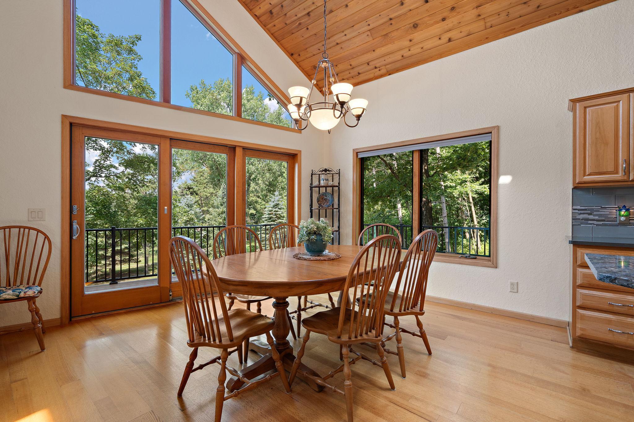 1383a Bay View Drive Property Photo 6