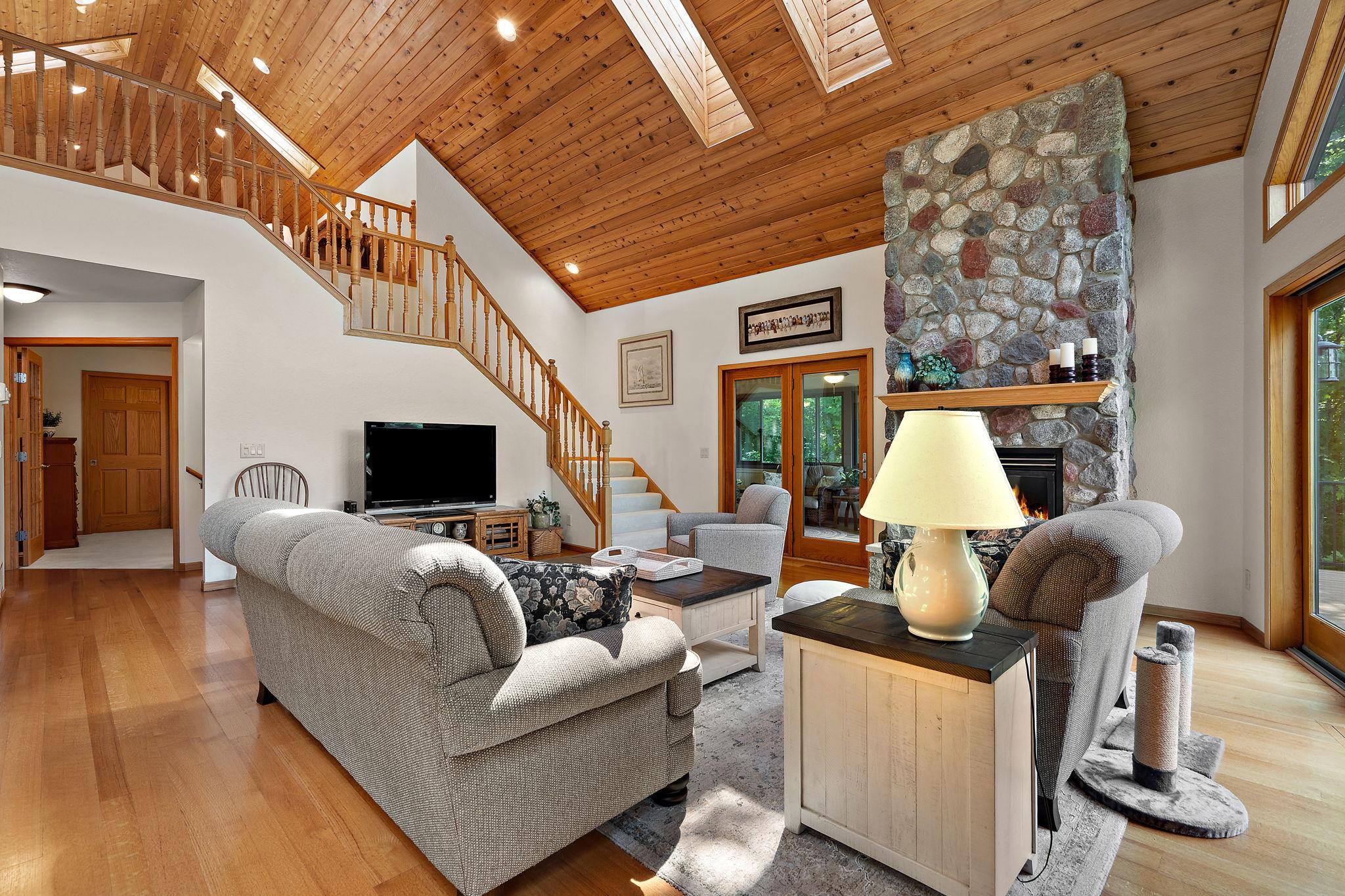 1383a Bay View Drive Property Photo 14