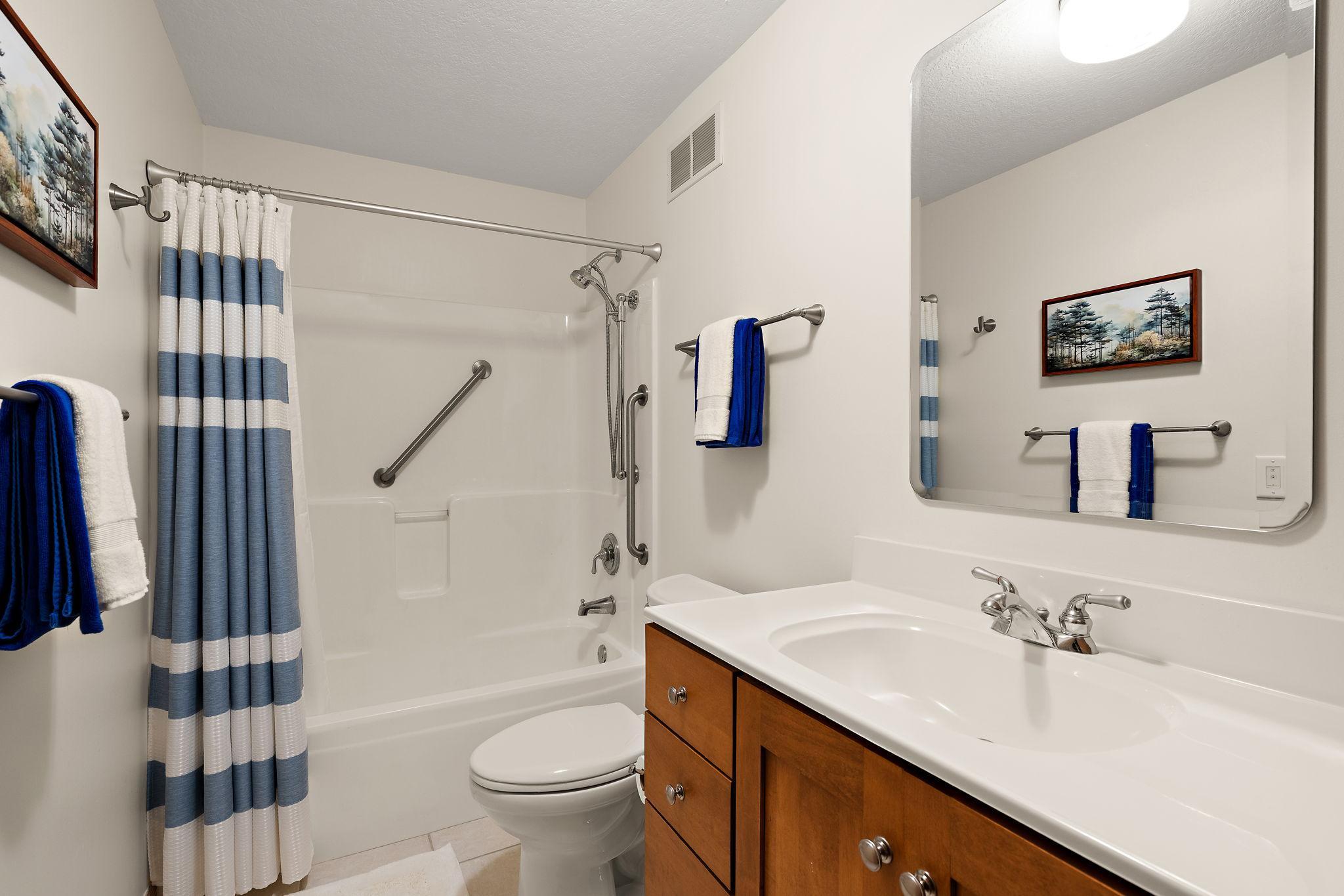 1383a Bay View Drive Property Photo 33