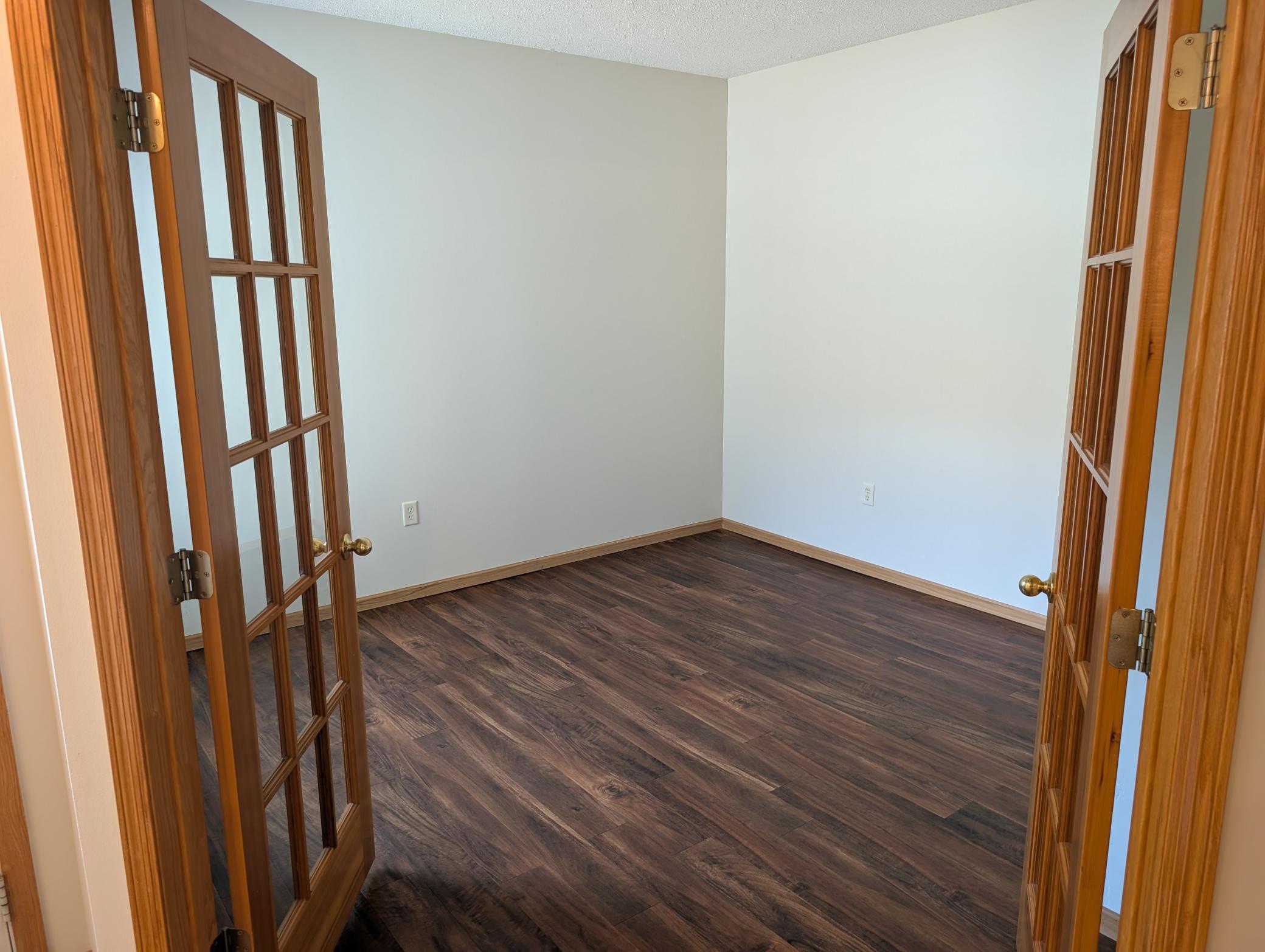 2203 Foxglove Way Property Photo 15