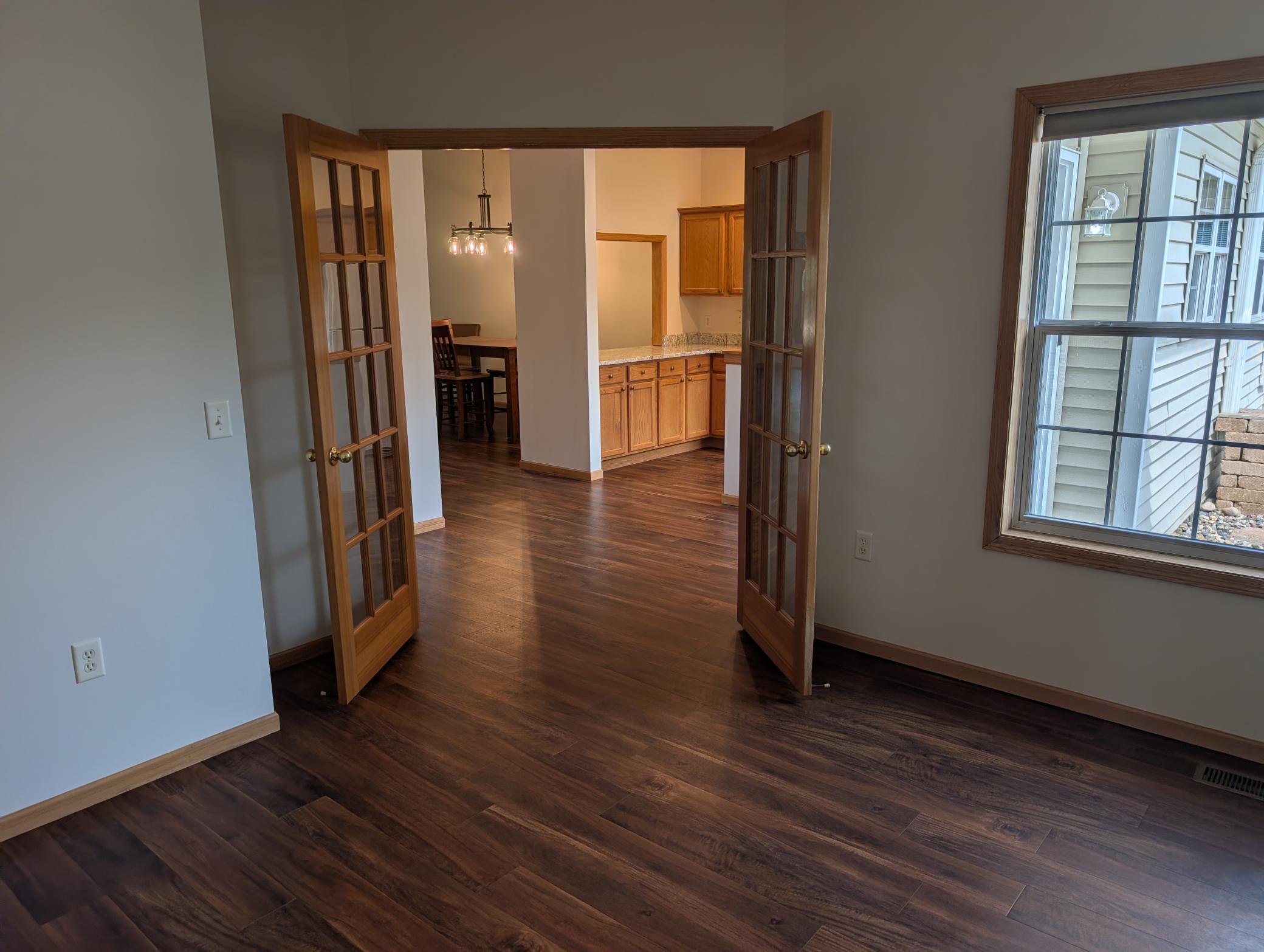2203 Foxglove Way Property Photo 16