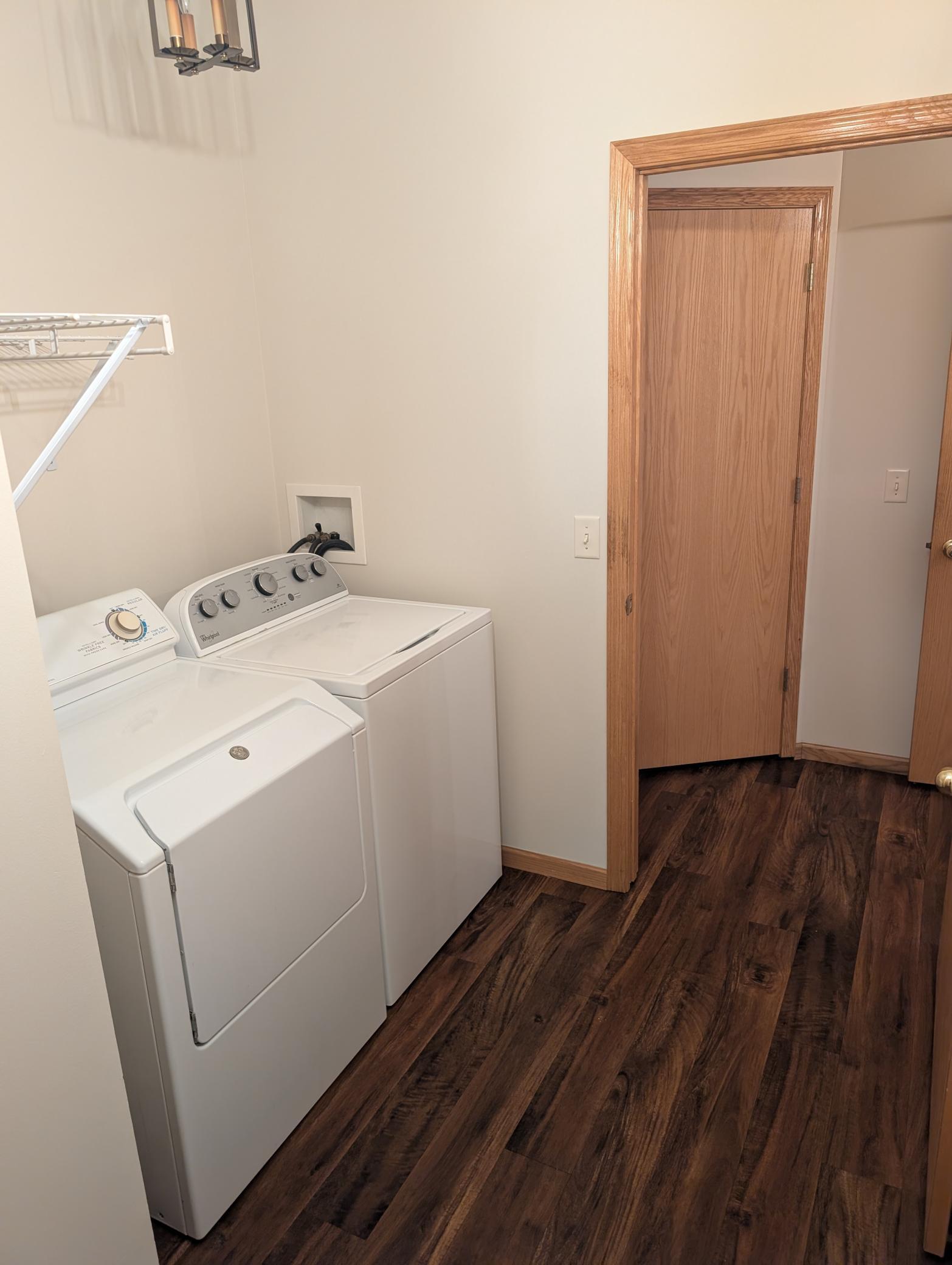 2203 Foxglove Way Property Photo 19