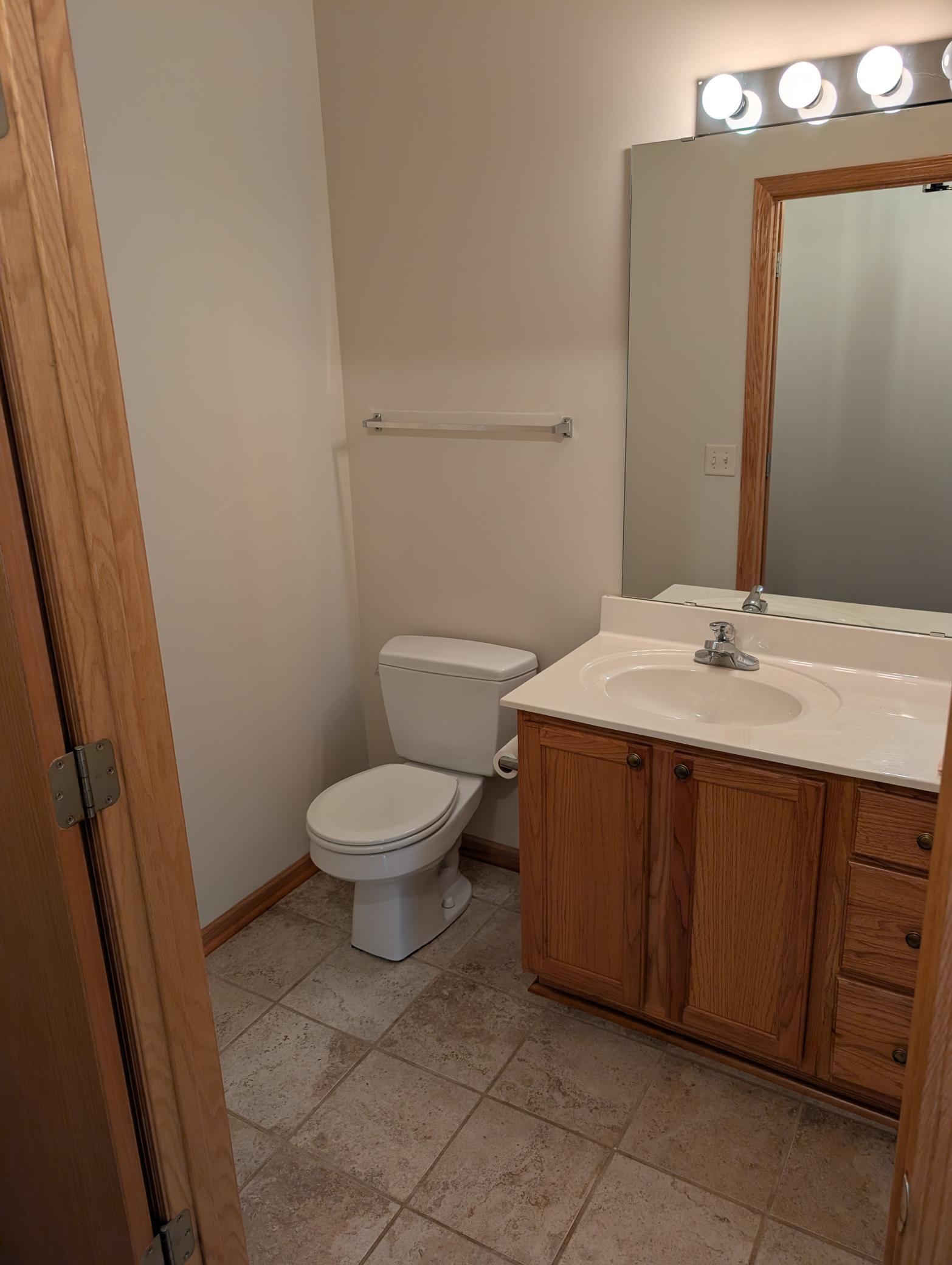 2203 Foxglove Way Property Photo 20