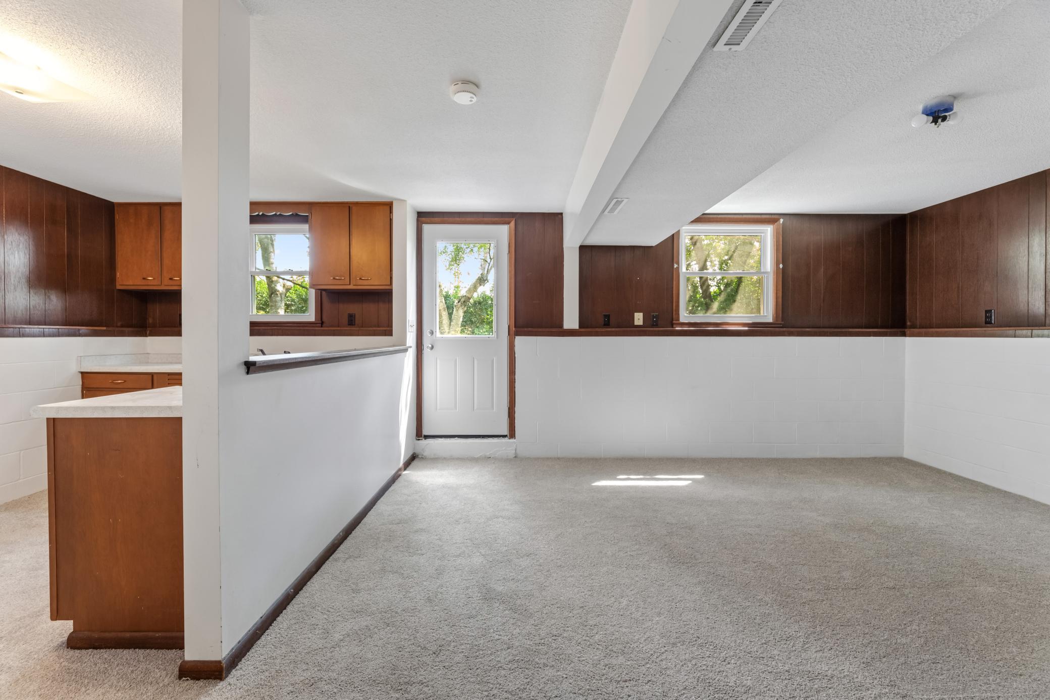 300 8th Street Nw Property Photo 18