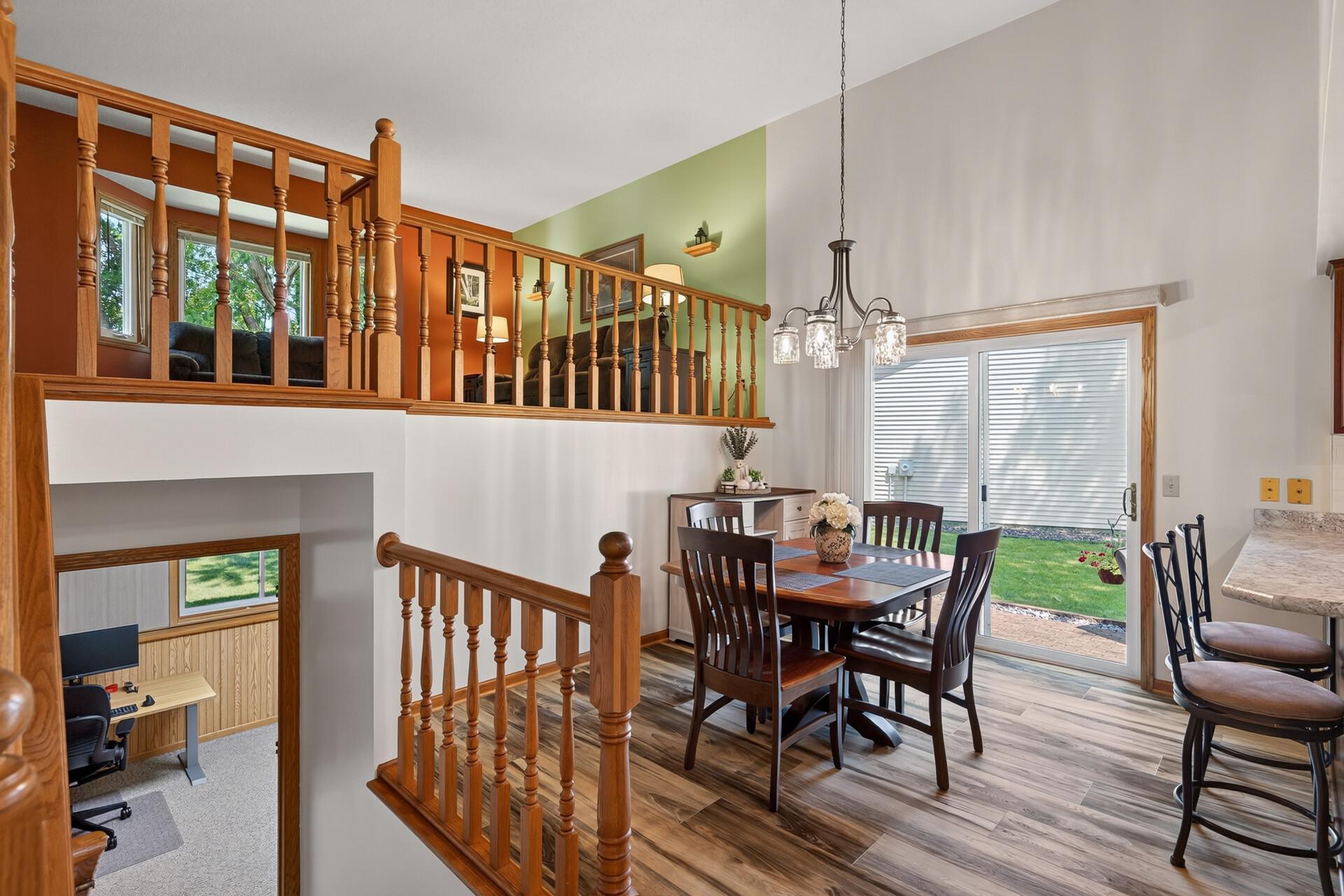 6043 Kalland Drive Ne Property Photo 6