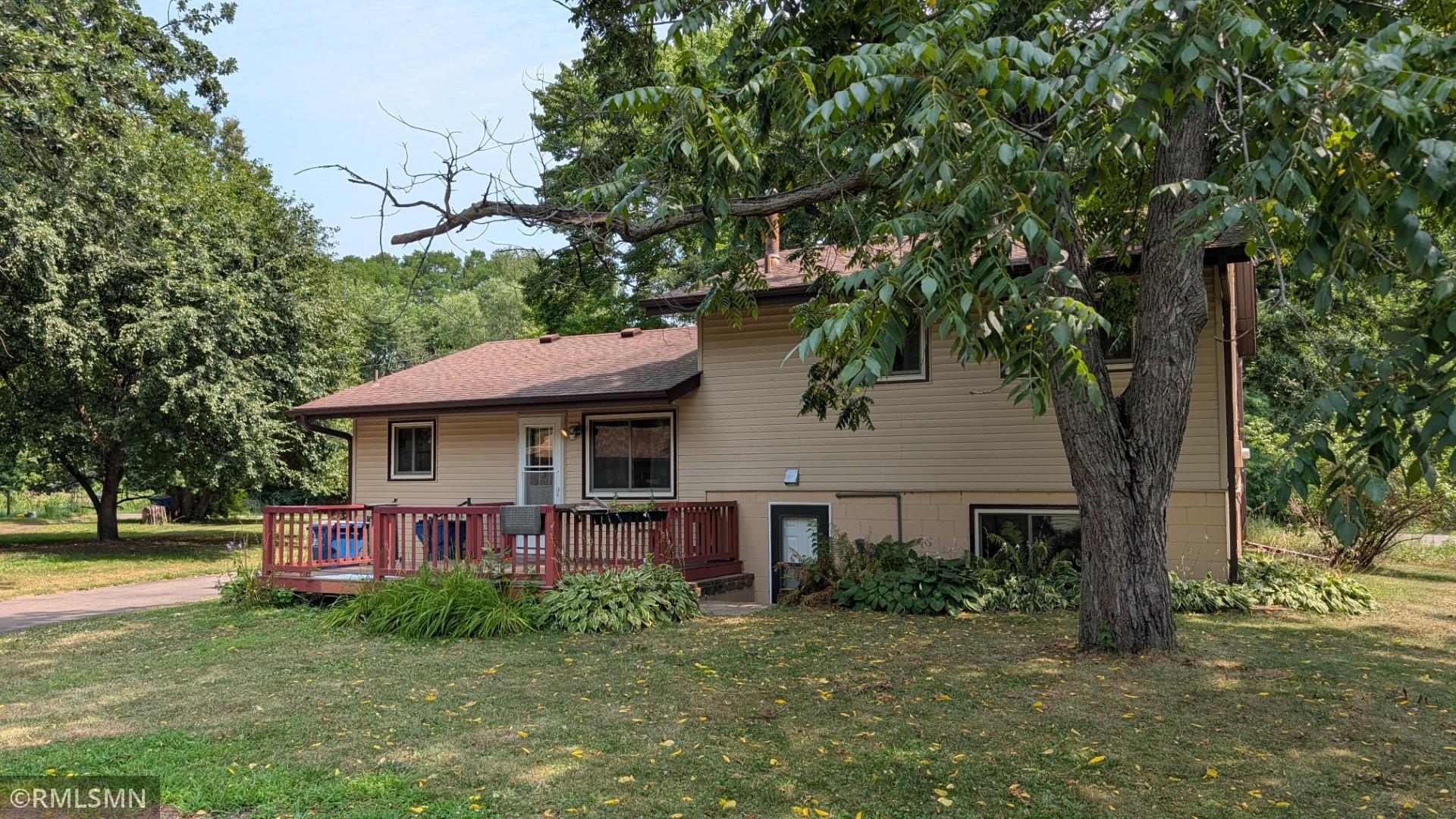 5307 Hugo Road Property Photo 5
