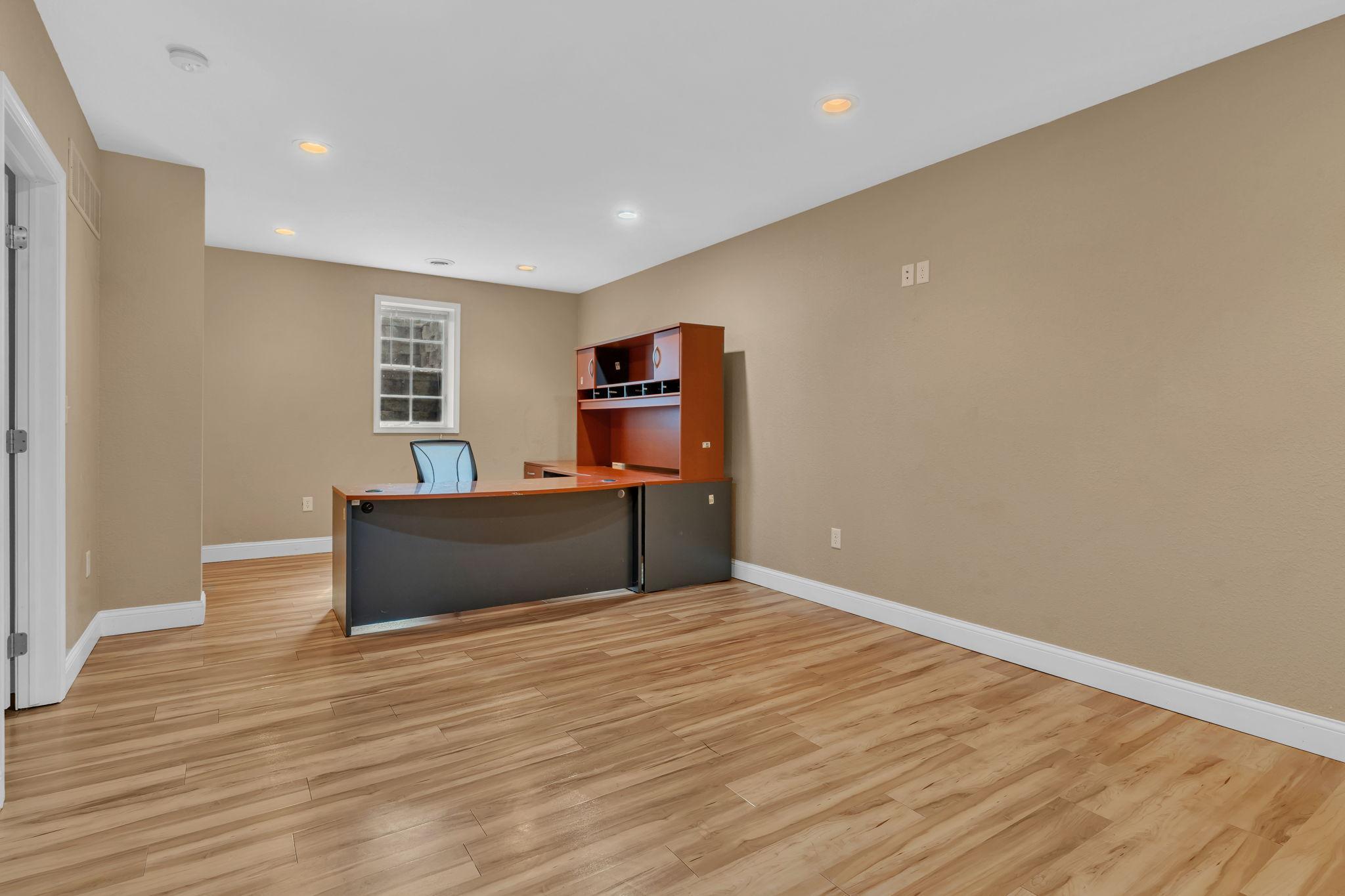 3200 Eagle Ridge Drive E Property Photo 19